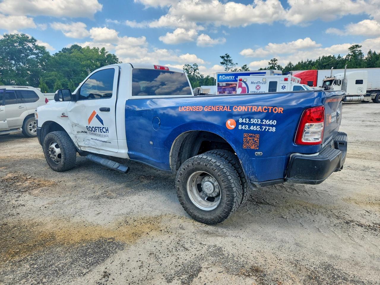 2020 RAM 3500 TRADESMAN photo 2