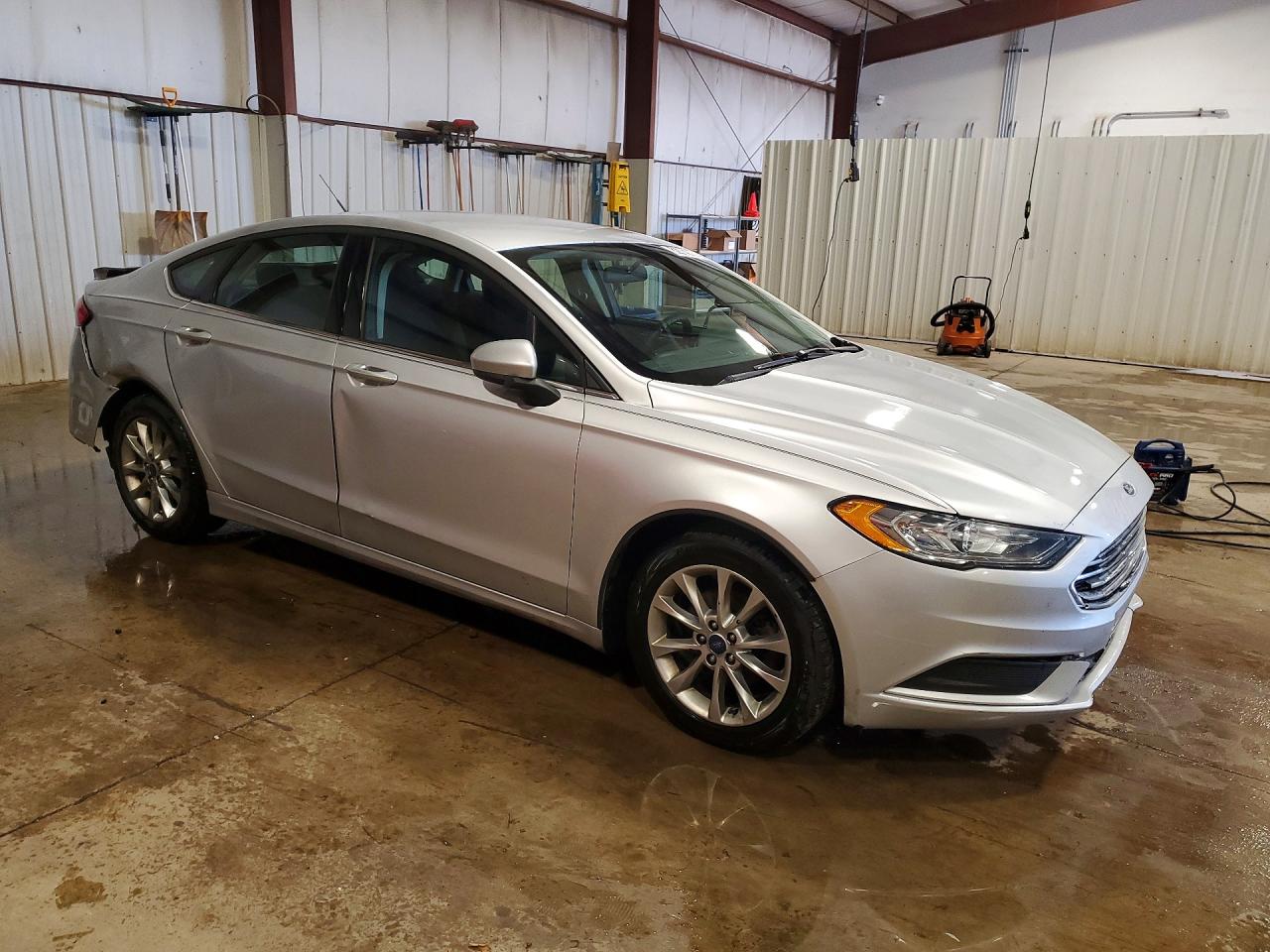 2017 FORD FUSION SE photo 7