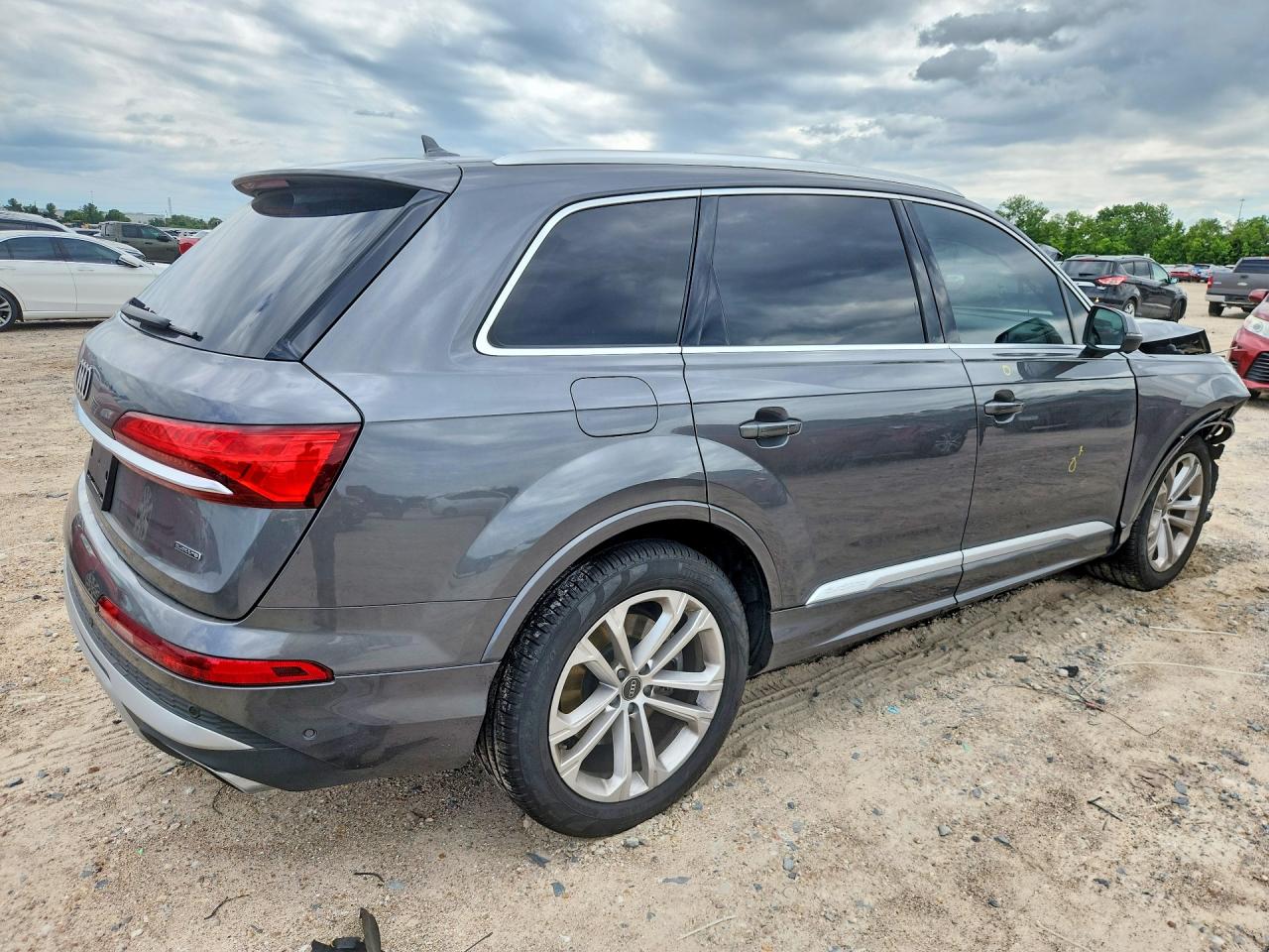 2025 AUDI Q7 PREMIUM PLUS photo 5
