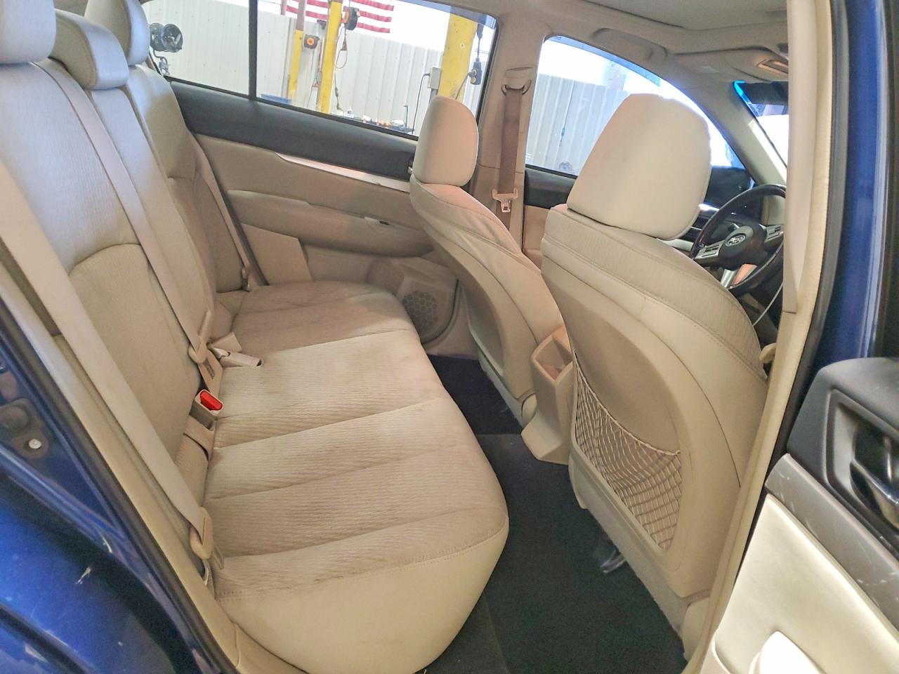 2011 SUBARU LEGACY 2.5I PREMIUM photo 28