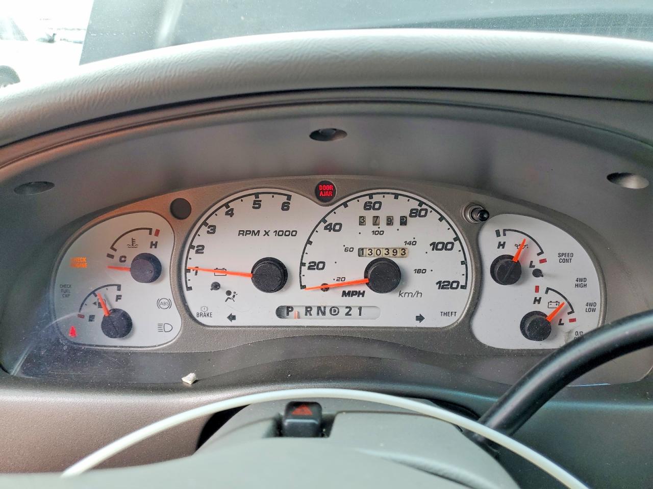 2003 FORD EXPLORER SPORT photo 25