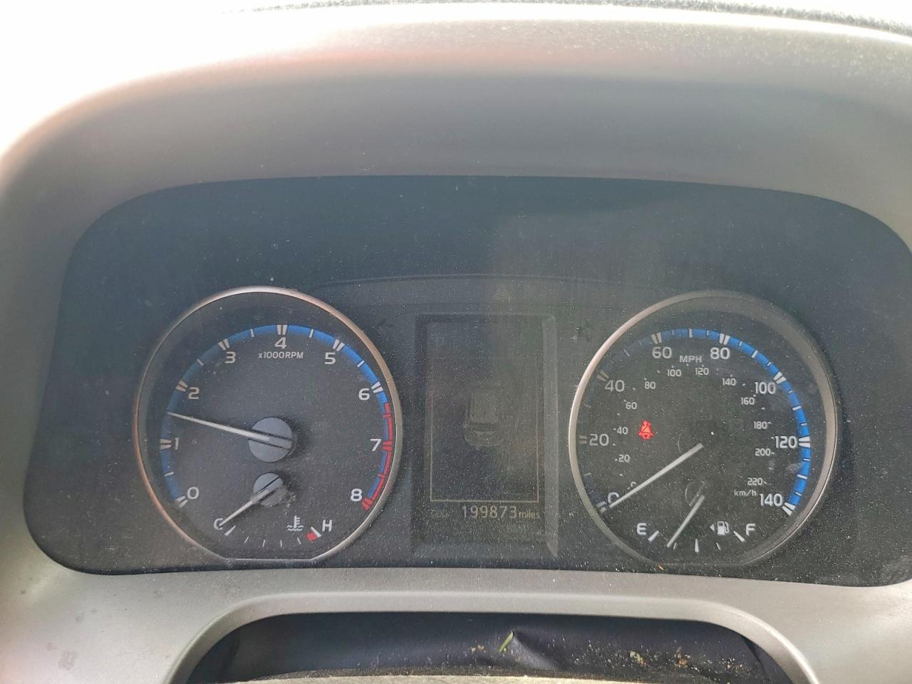 2018 TOYOTA RAV4 XLE photo 17