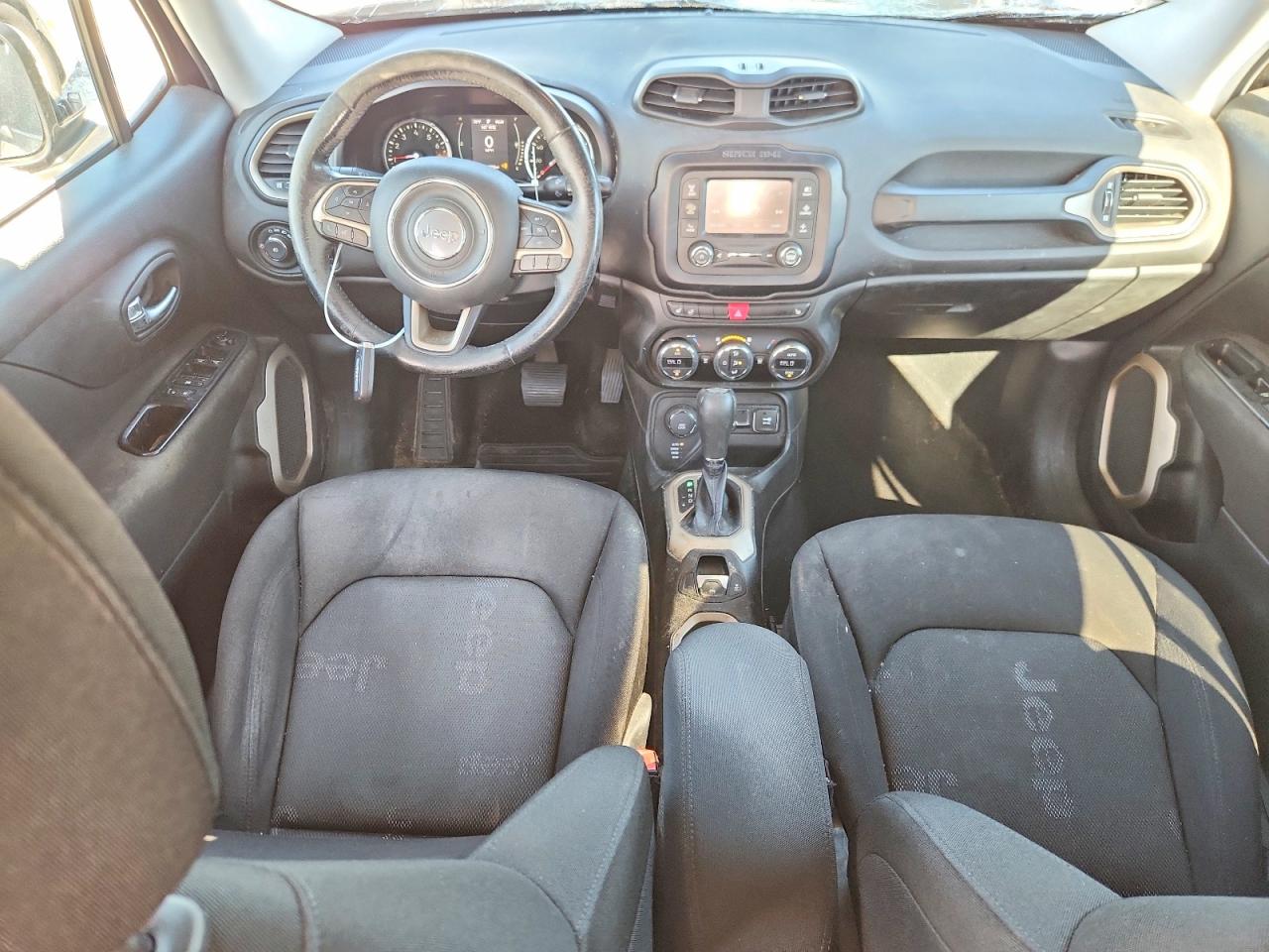 2015 JEEP RENEGADE LATITUDE photo 22