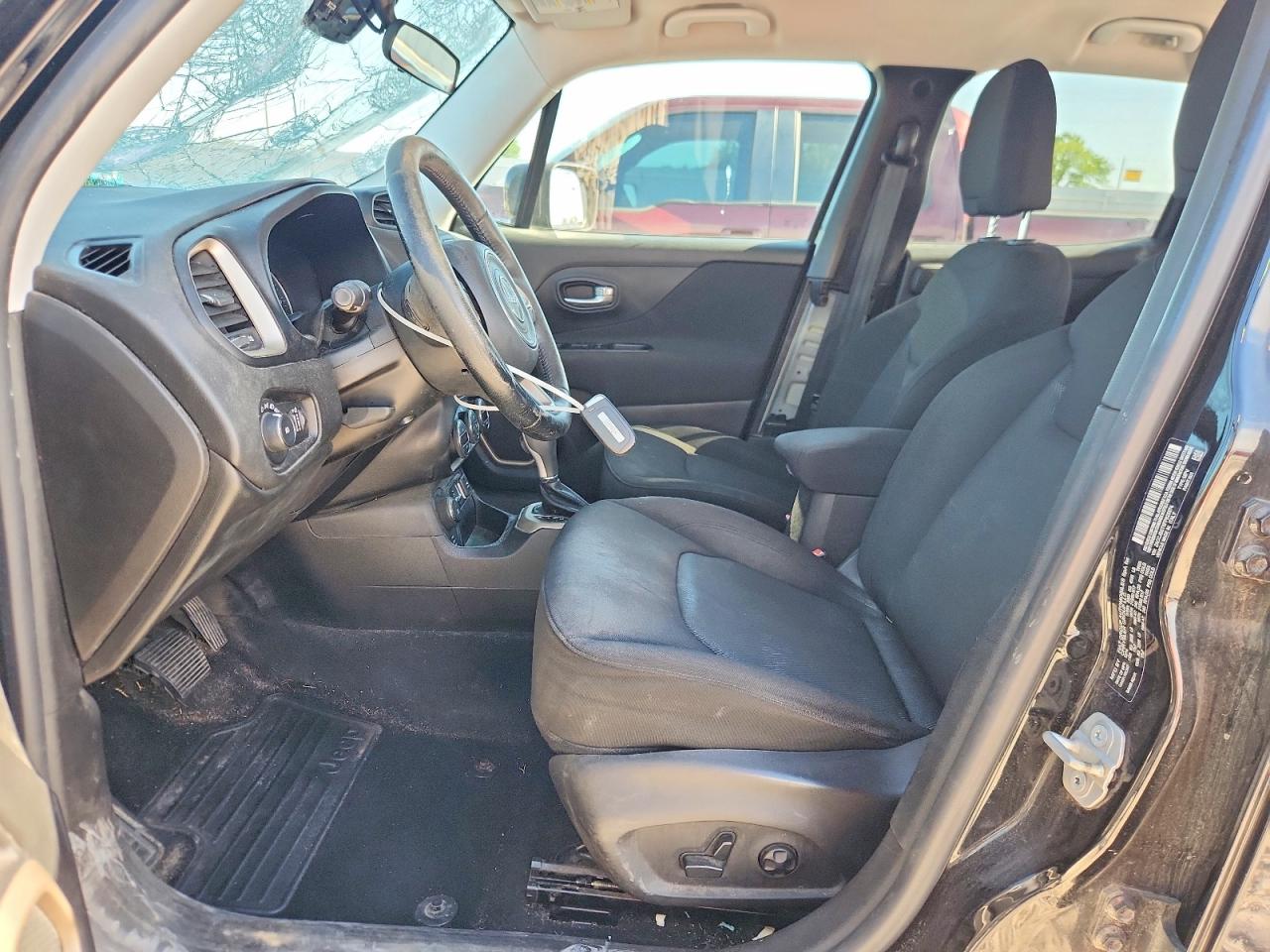2015 JEEP RENEGADE LATITUDE photo 19