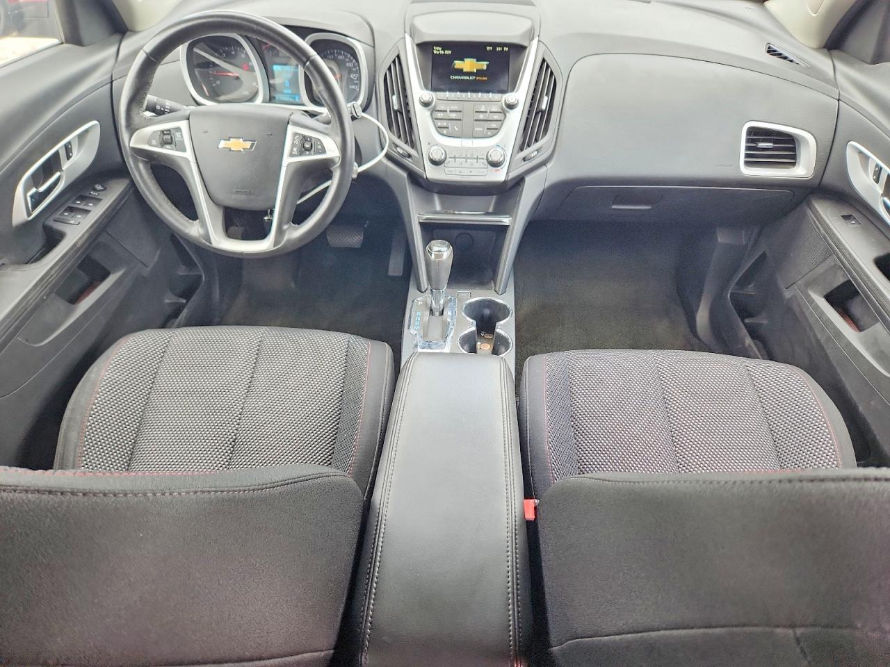 2017 CHEVROLET EQUINOX LT photo 22