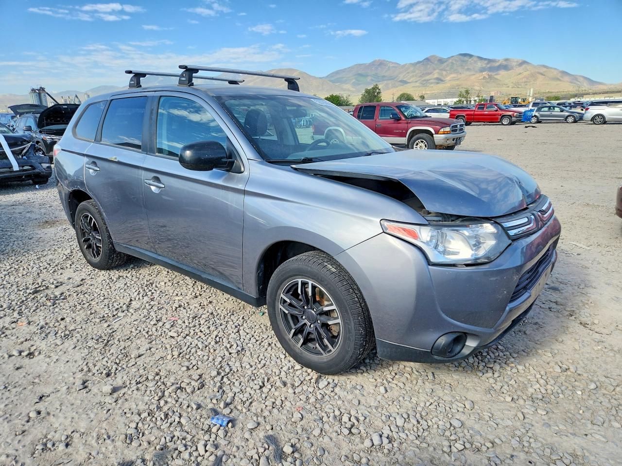 2014 MITSUBISHI OUTLANDER ES photo 7