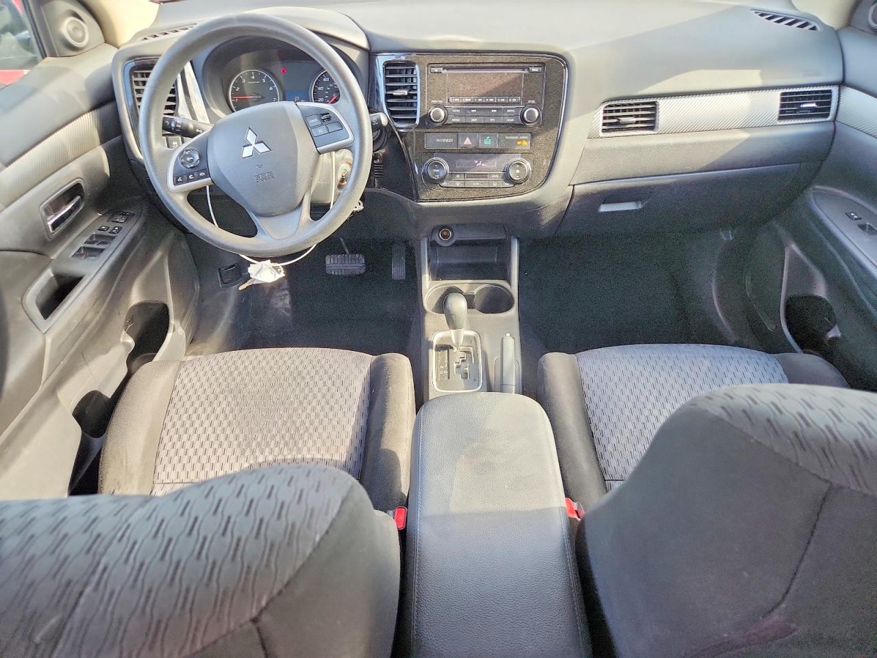 2014 MITSUBISHI OUTLANDER ES photo 15