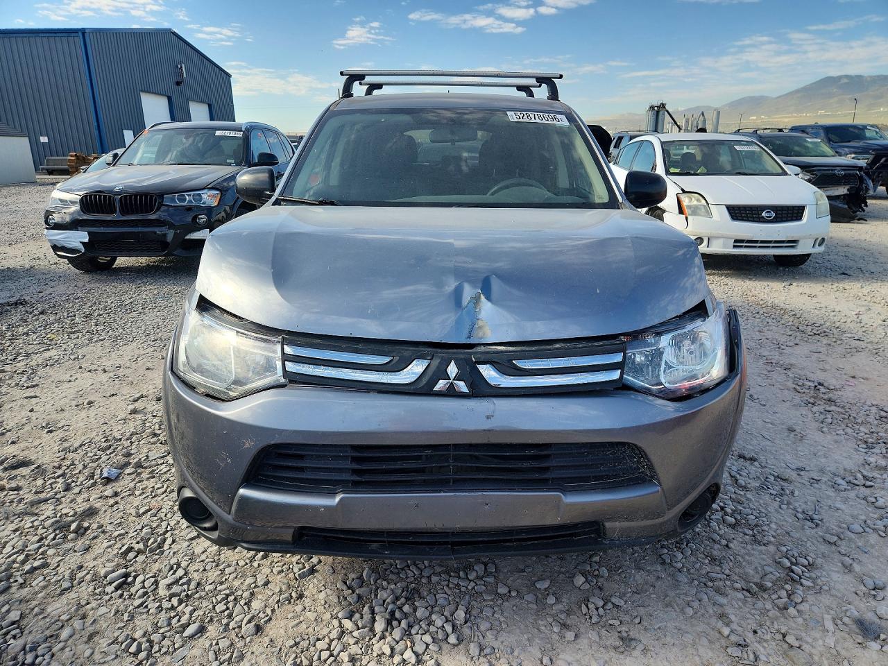 2014 MITSUBISHI OUTLANDER ES photo 9