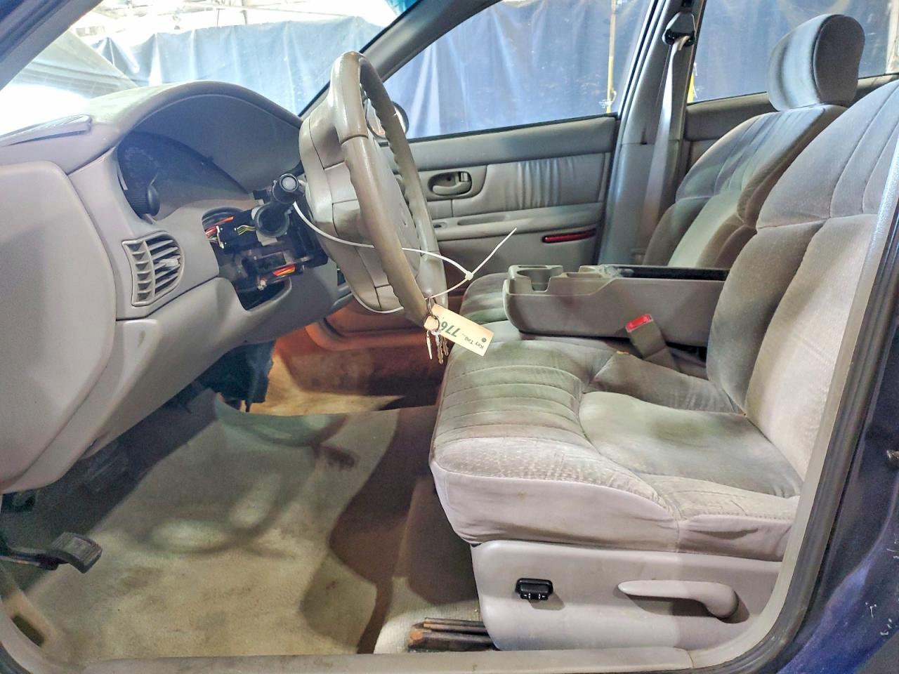 2002 BUICK CENTURY CUSTOM photo 19