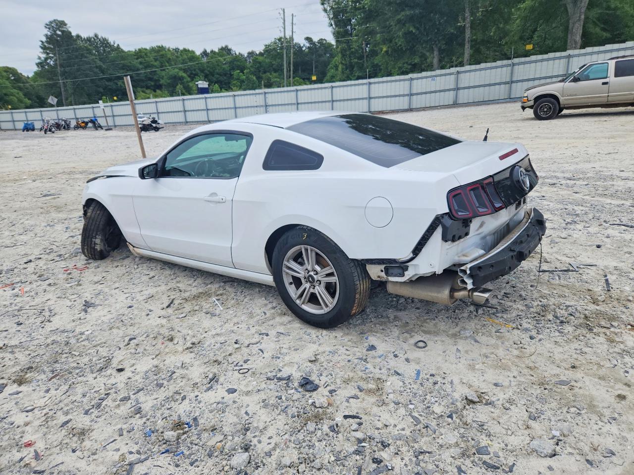 2014 FORD MUSTANG photo 4