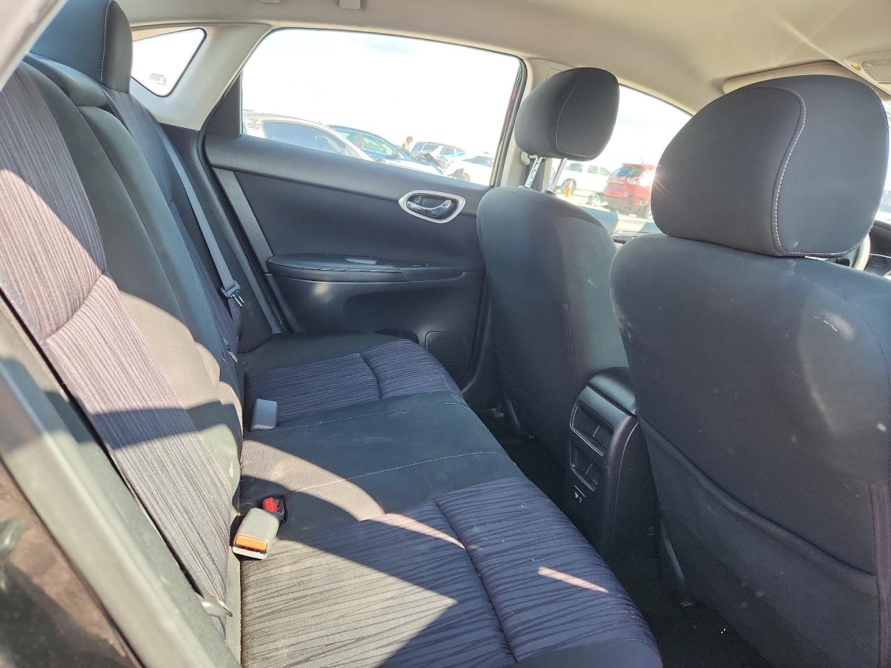 2019 NISSAN SENTRA SV photo 19