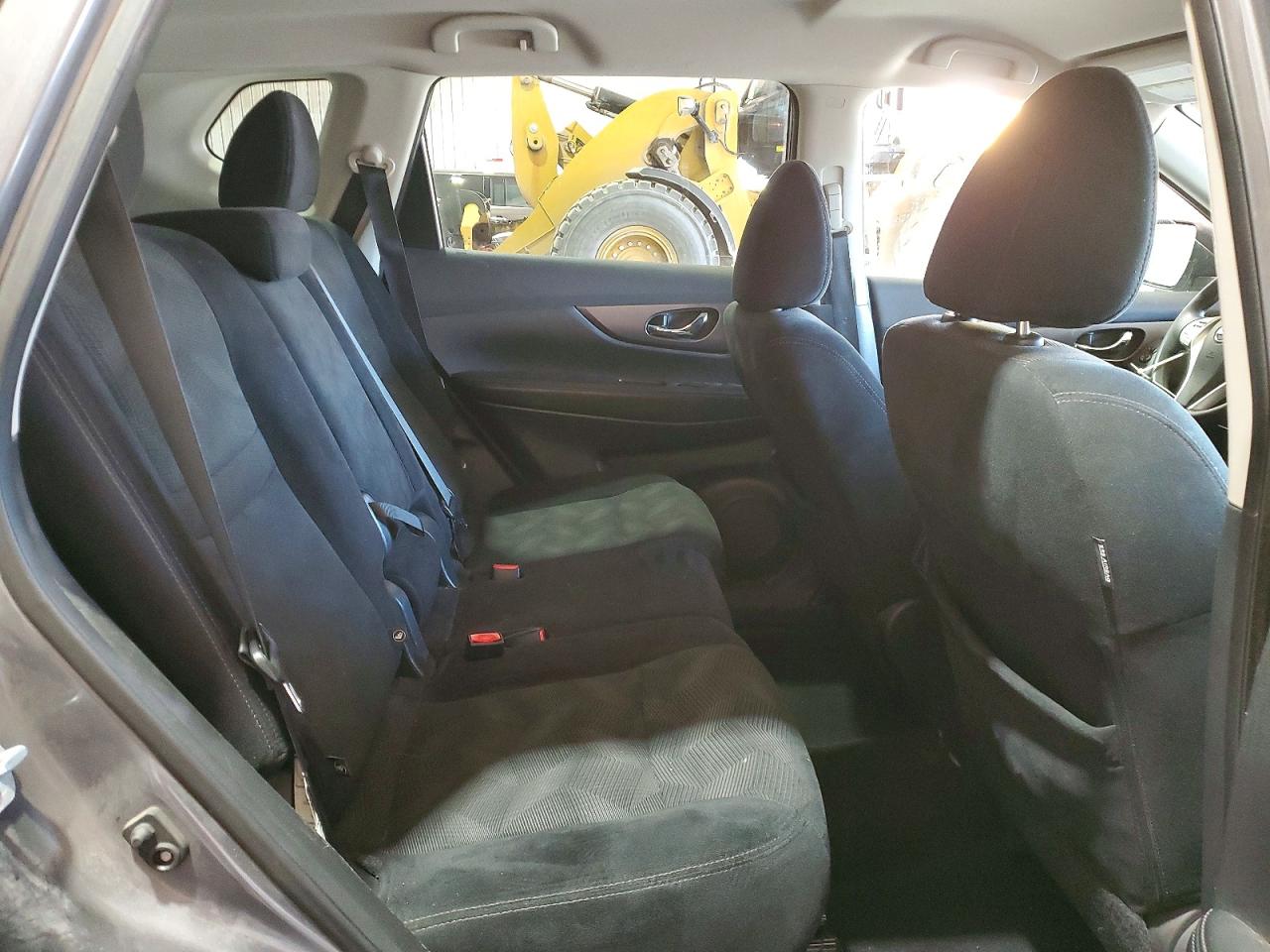 2016 NISSAN ROGUE SV photo 21