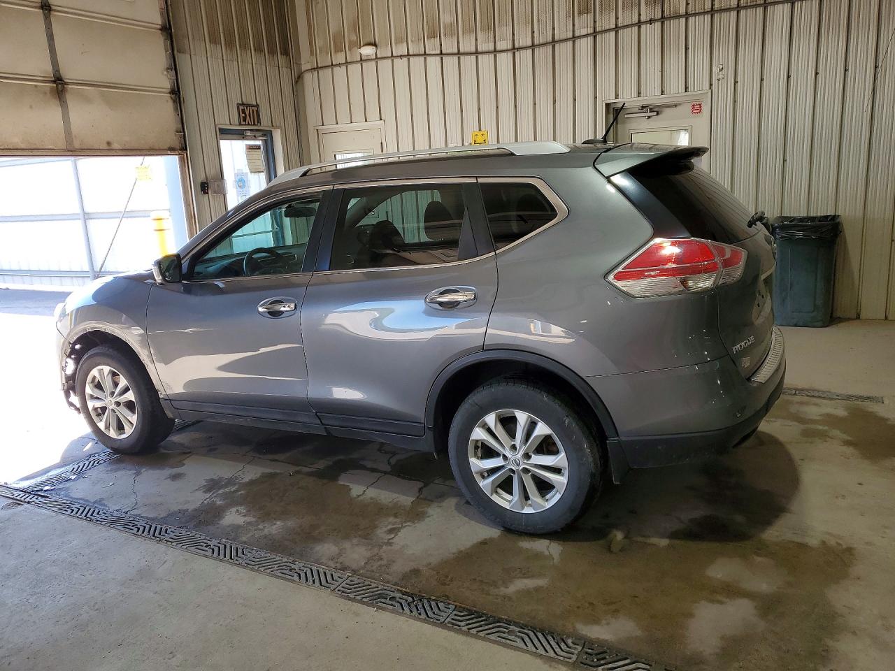 2016 NISSAN ROGUE SV photo 3