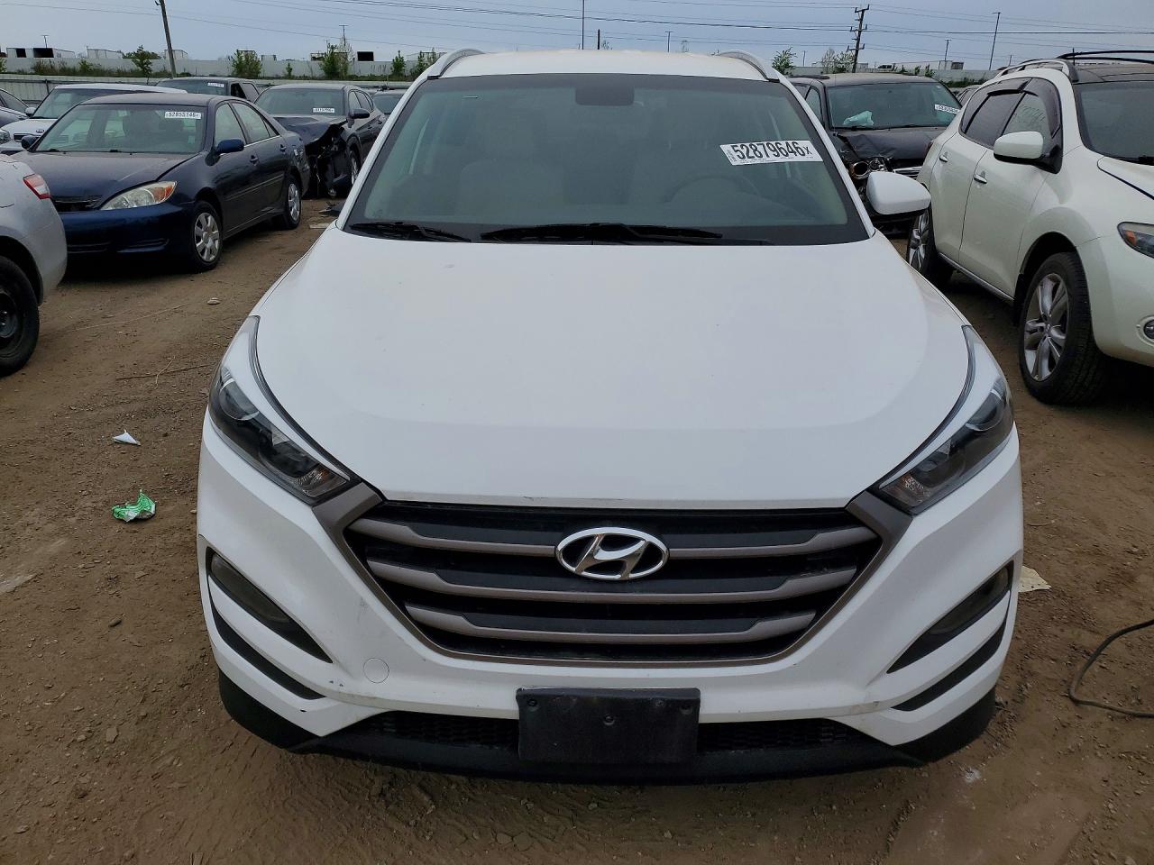 2016 HYUNDAI TUCSON SE photo 9
