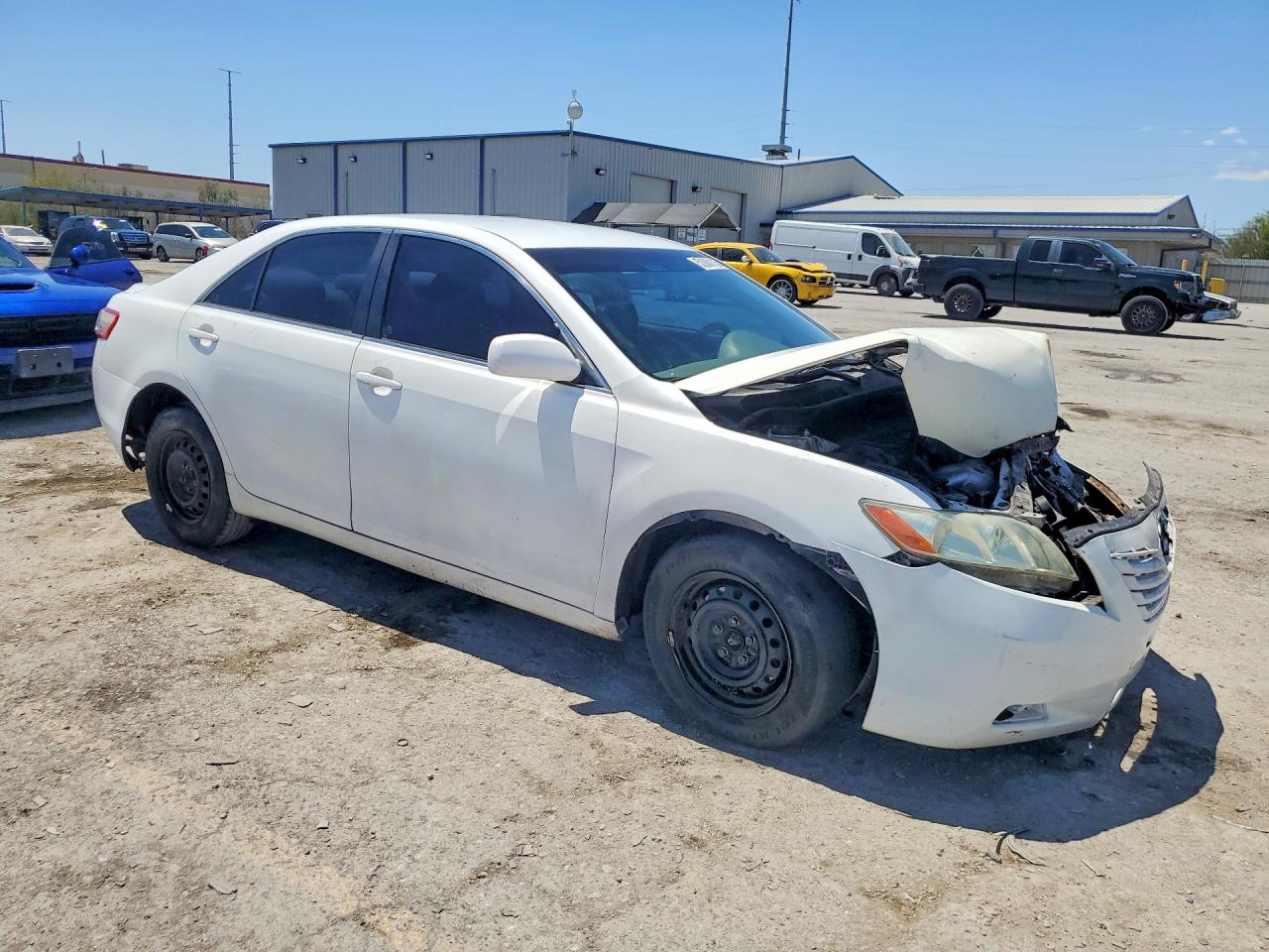 2009 TOYOTA CAMRY LE photo 4