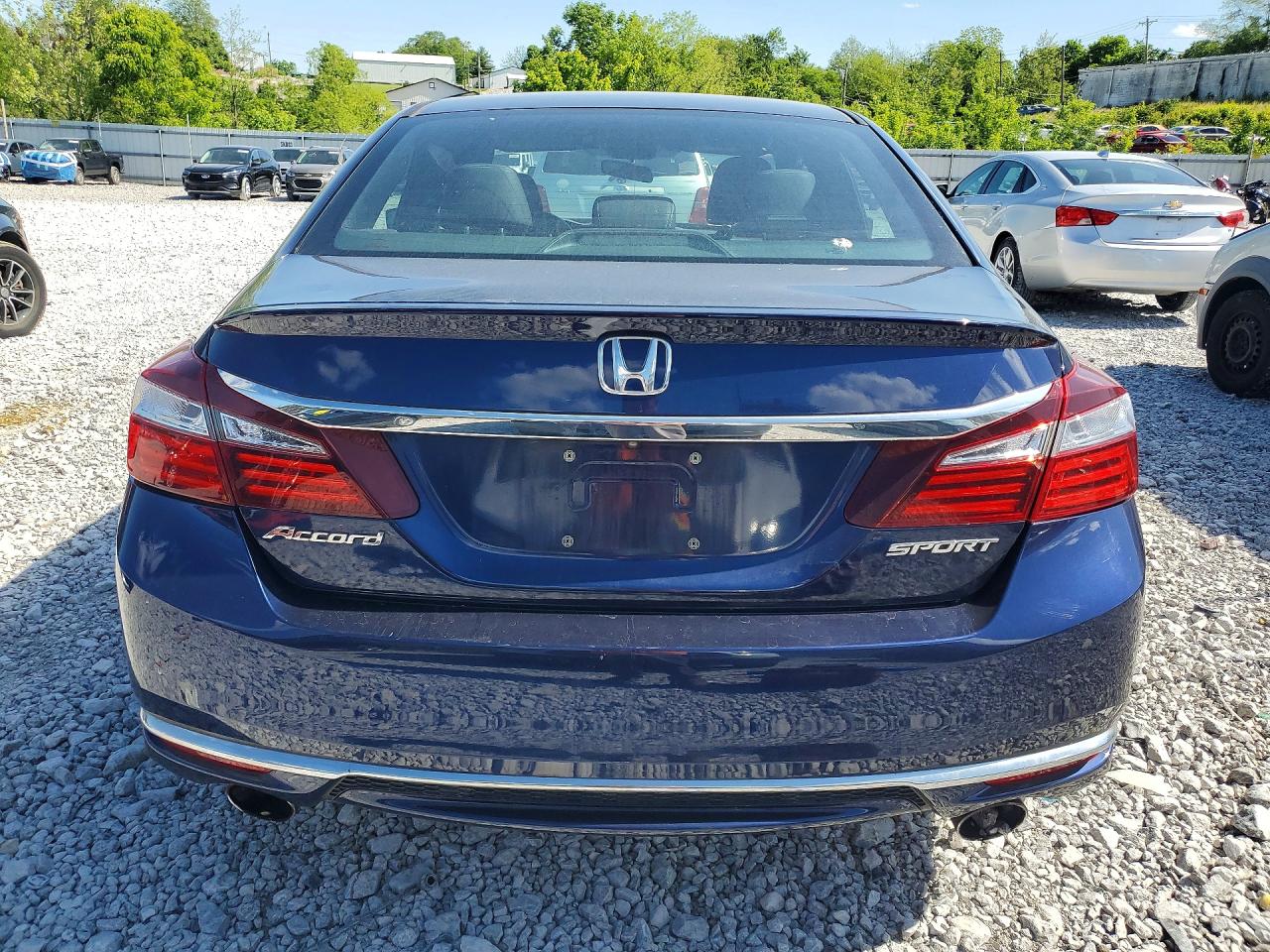 2016 HONDA ACCORD SPORT photo 11
