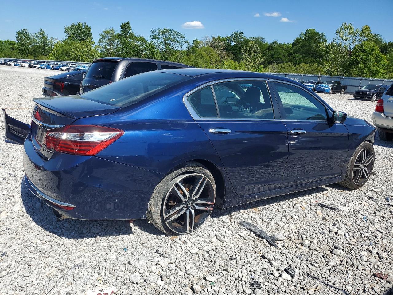 2016 HONDA ACCORD SPORT photo 5