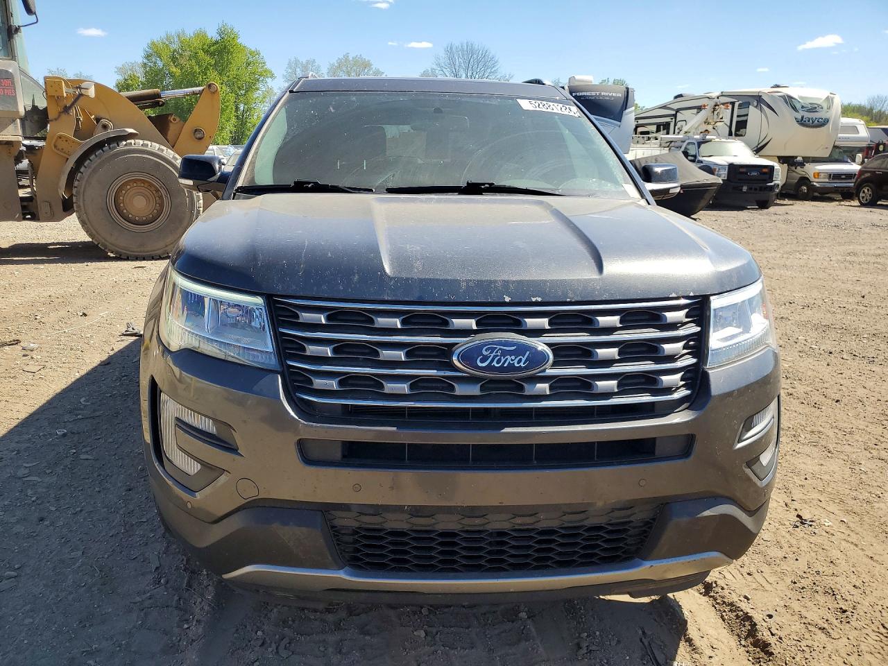 2017 FORD EXPLORER XLT photo 9