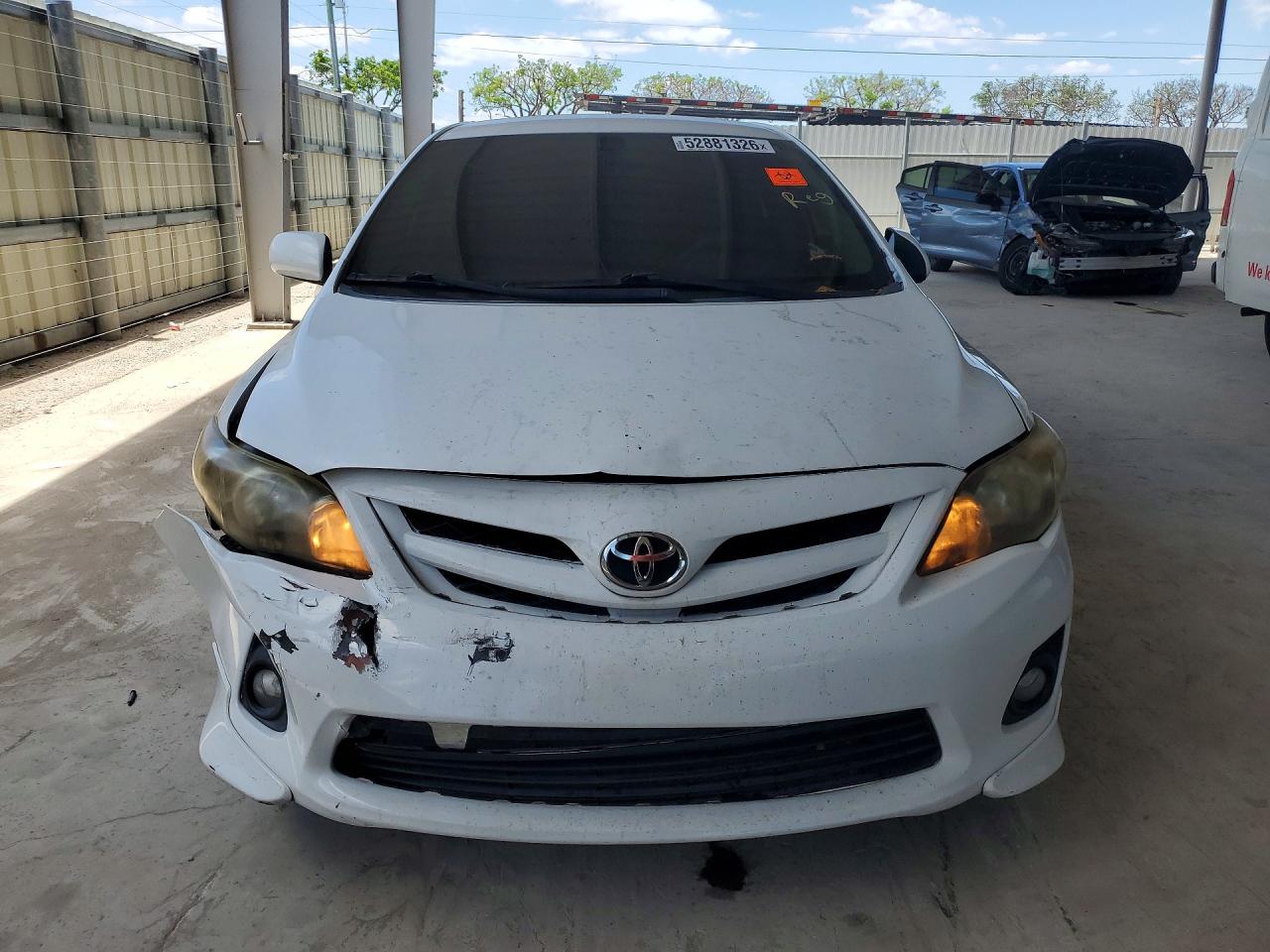 2011 TOYOTA COROLLA BASE photo 9