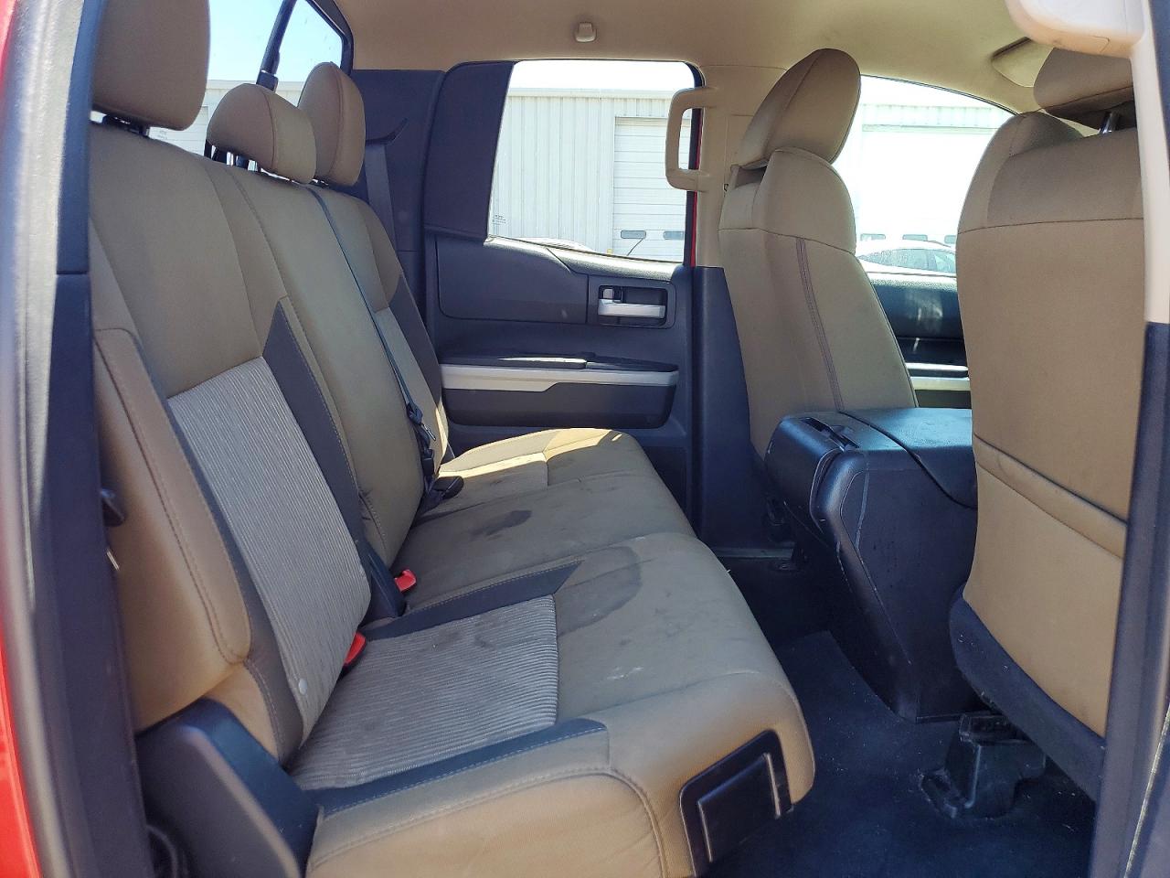 2014 TOYOTA TUNDRA SR5 photo 10