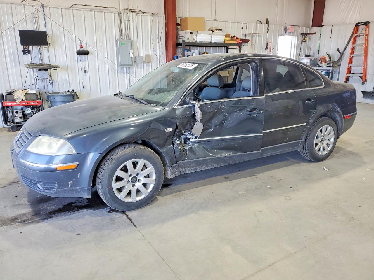2002 VOLKSWAGEN PASSAT