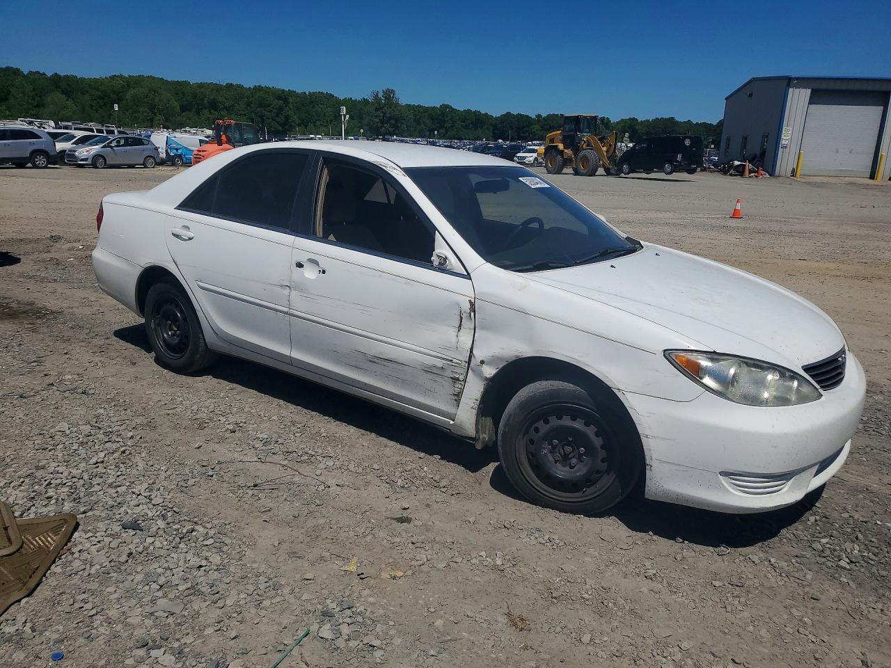 2006 TOYOTA CAMRY LE photo 7