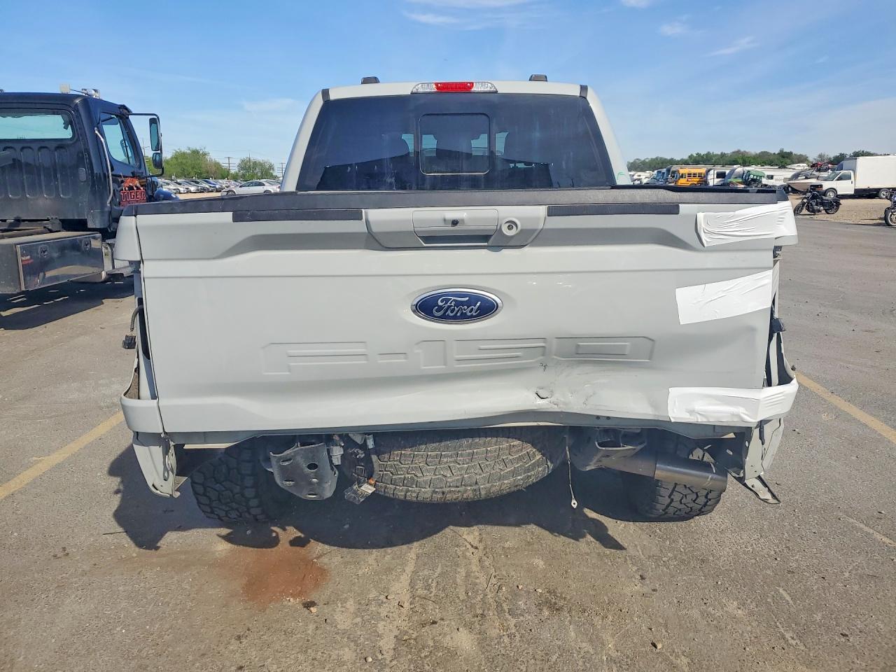 2023 FORD F150 SUPERCREW photo 11