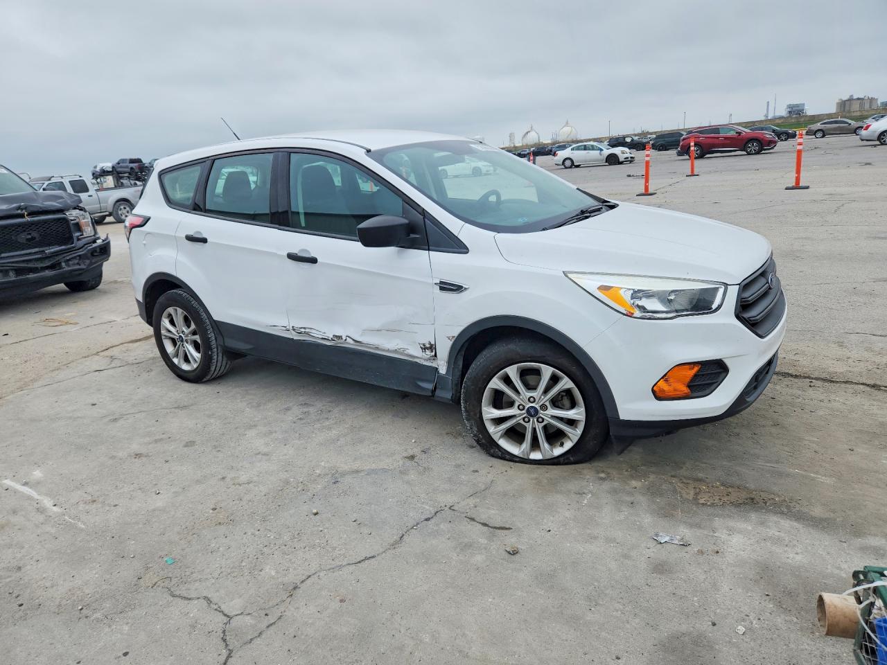 2017 FORD ESCAPE S photo 7