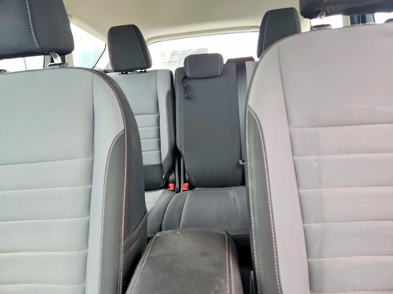2017 FORD ESCAPE S photo 19