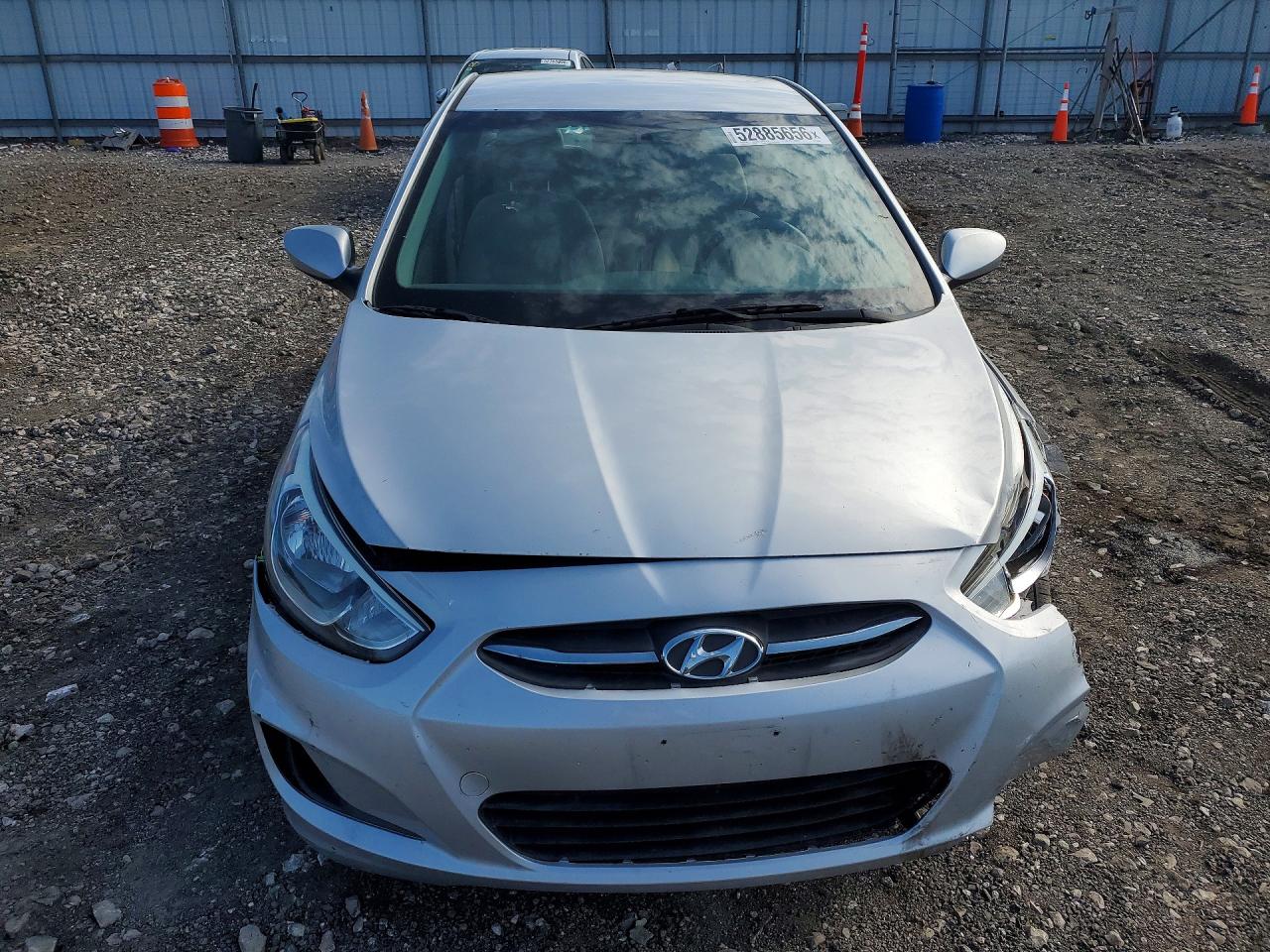 2015 HYUNDAI ACCENT GLS photo 9