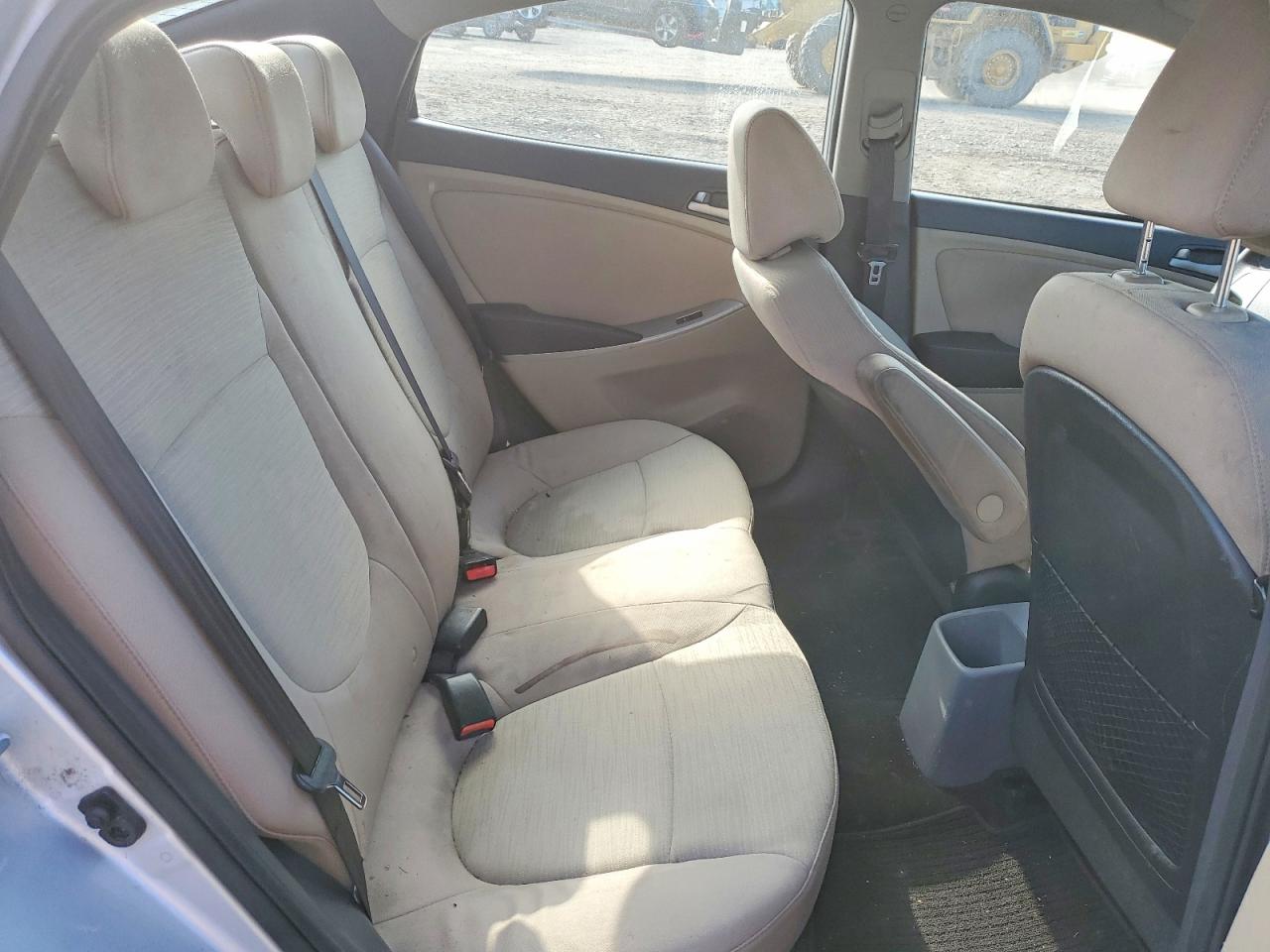 2015 HYUNDAI ACCENT GLS photo 19