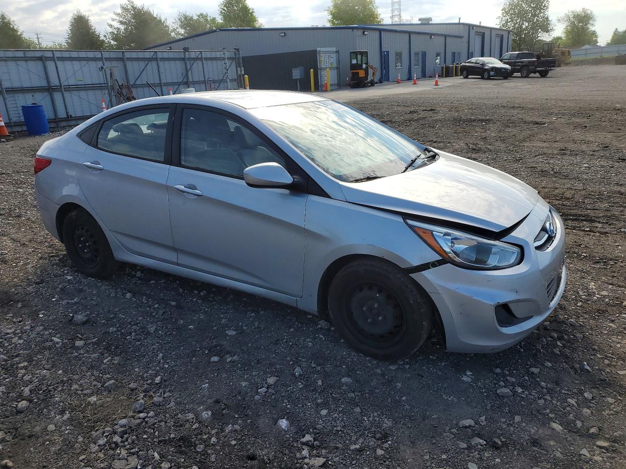2015 HYUNDAI ACCENT GLS photo 7
