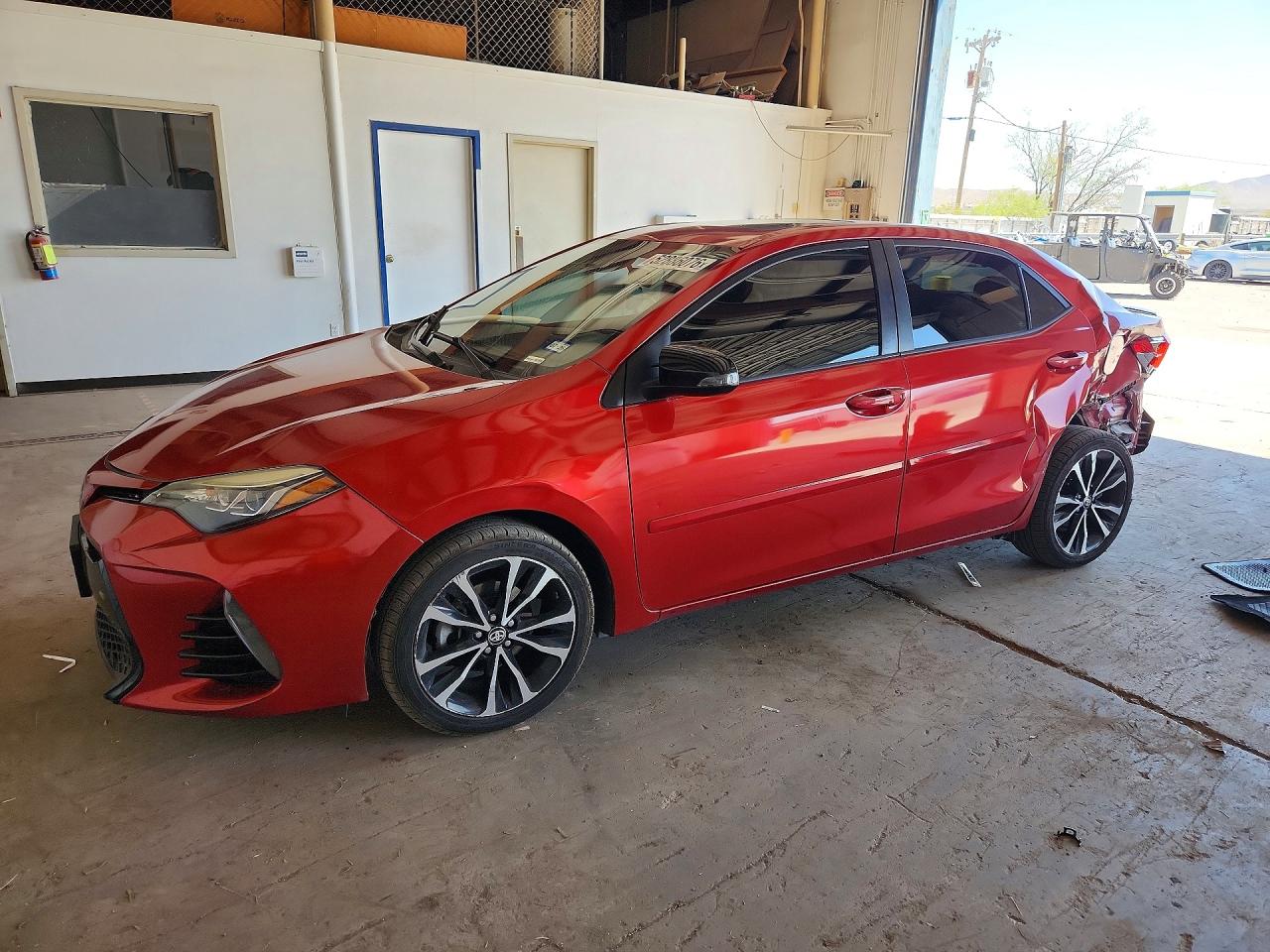 2017 TOYOTA COROLLA