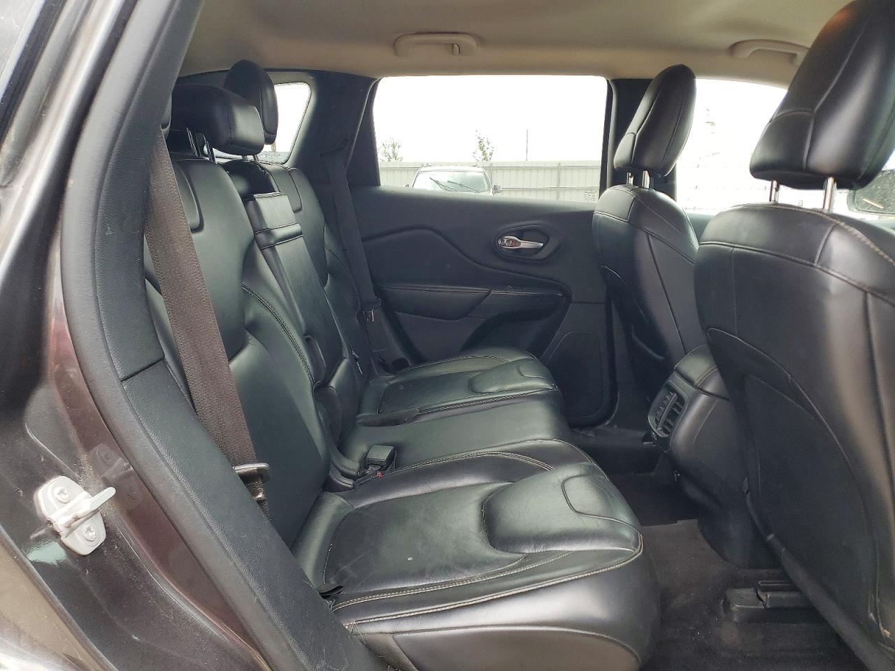 2016 JEEP CHEROKEE LIMITED photo 21
