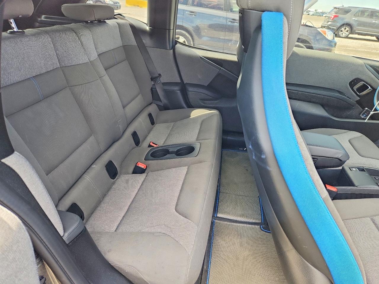 2017 BMW I3 REX photo 21