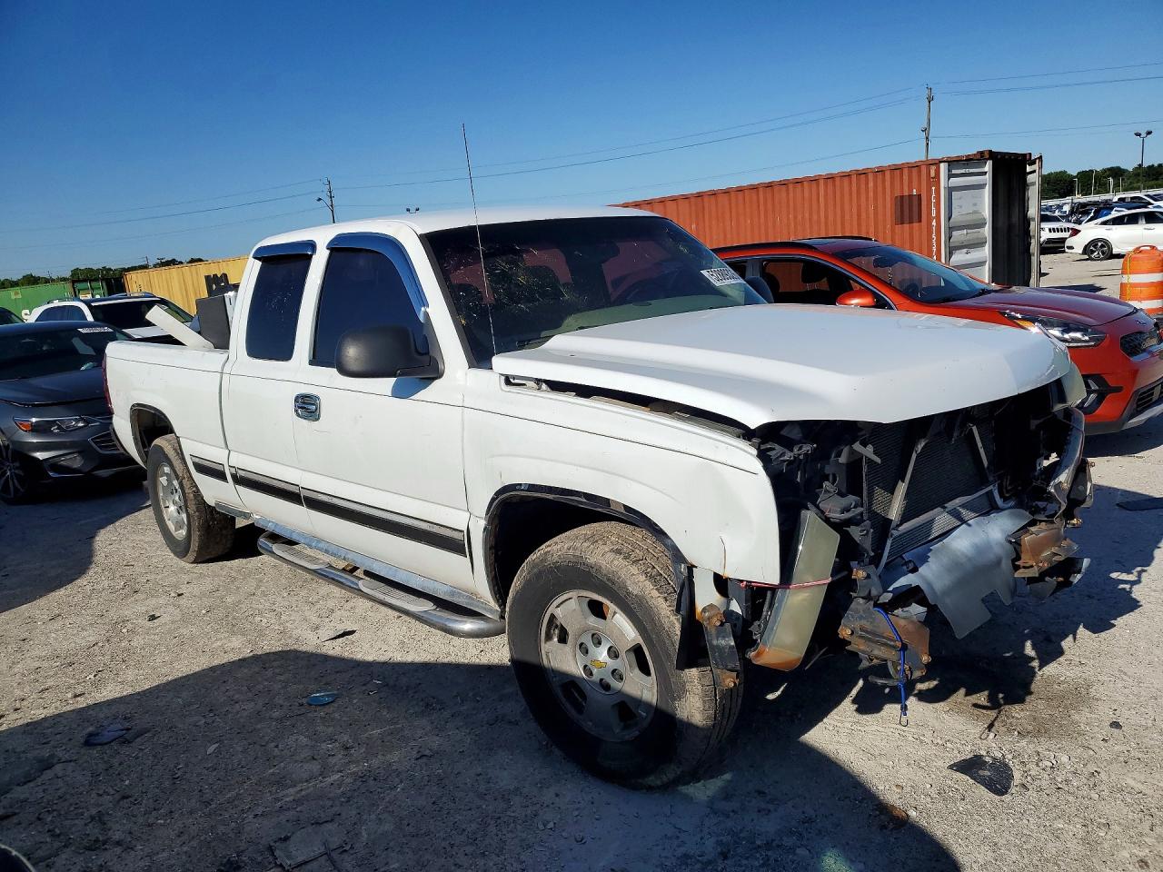 2006 CHEVROLET SILVERADO photo 7
