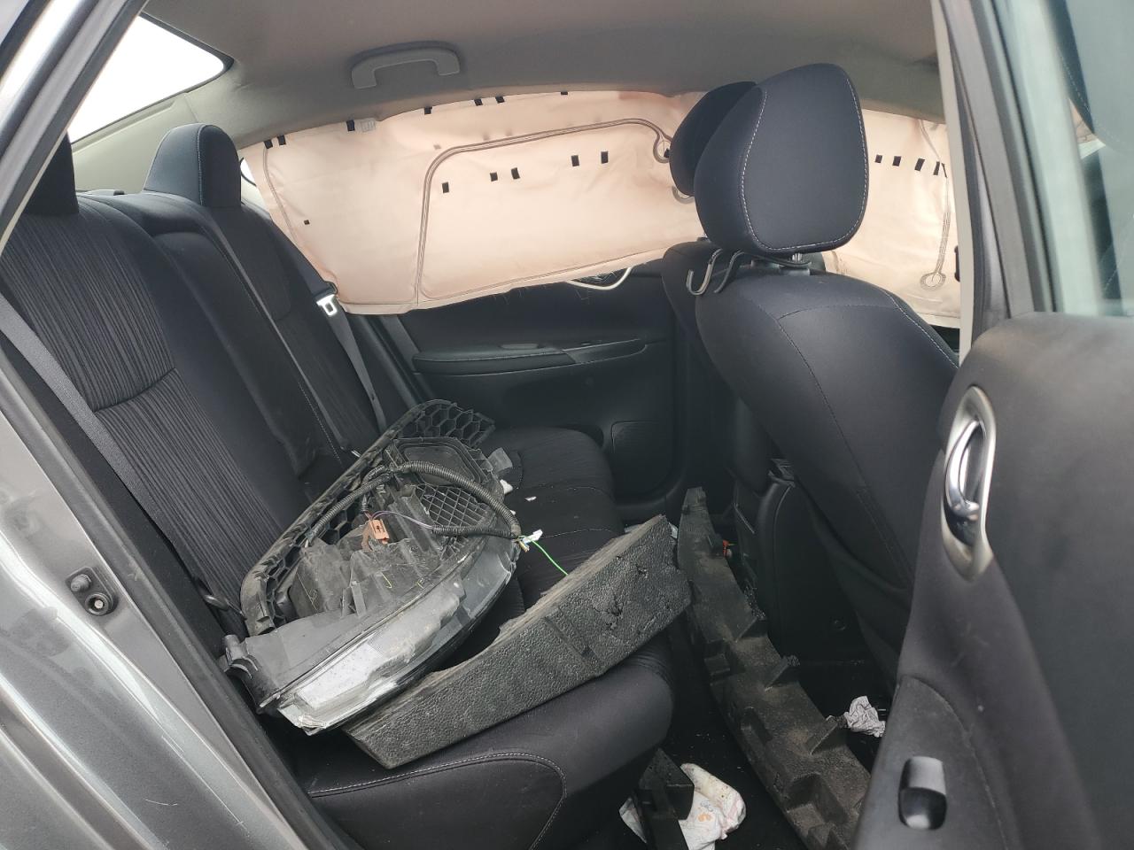 2019 NISSAN SENTRA S photo 19
