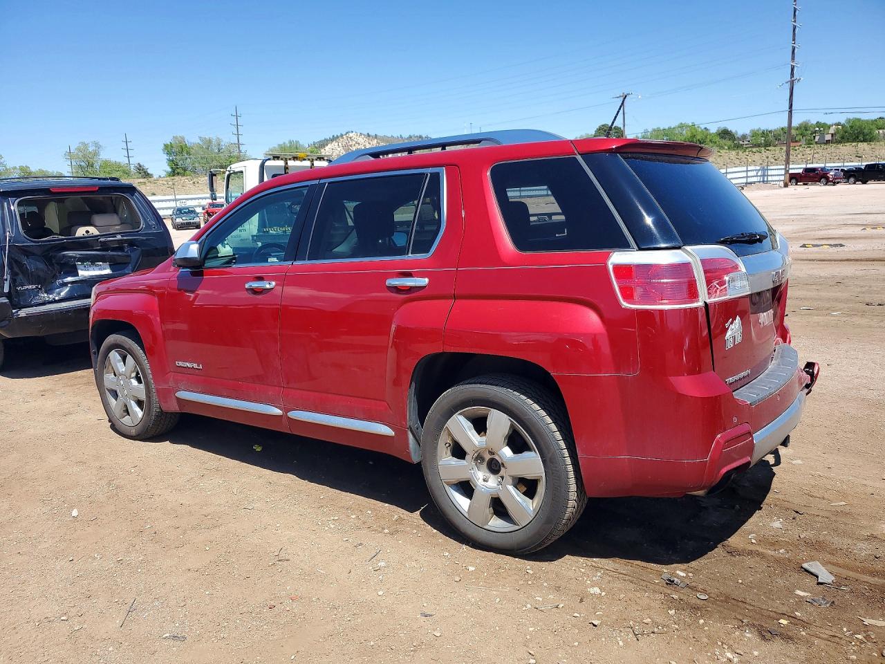 2015 GMC TERRAIN DENALI photo 3