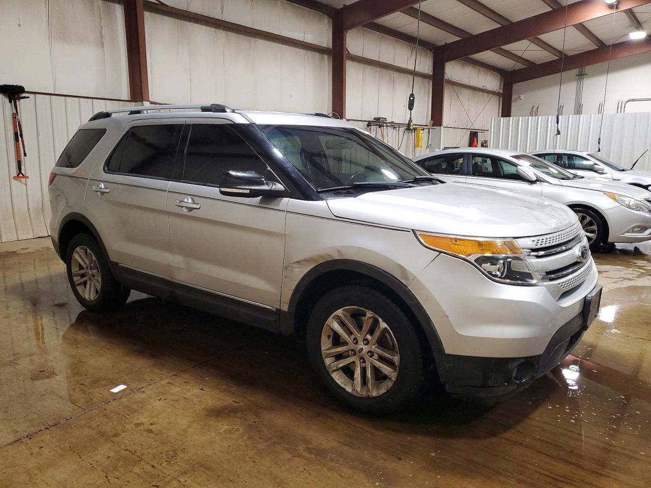 2014 FORD EXPLORER XLT photo 7