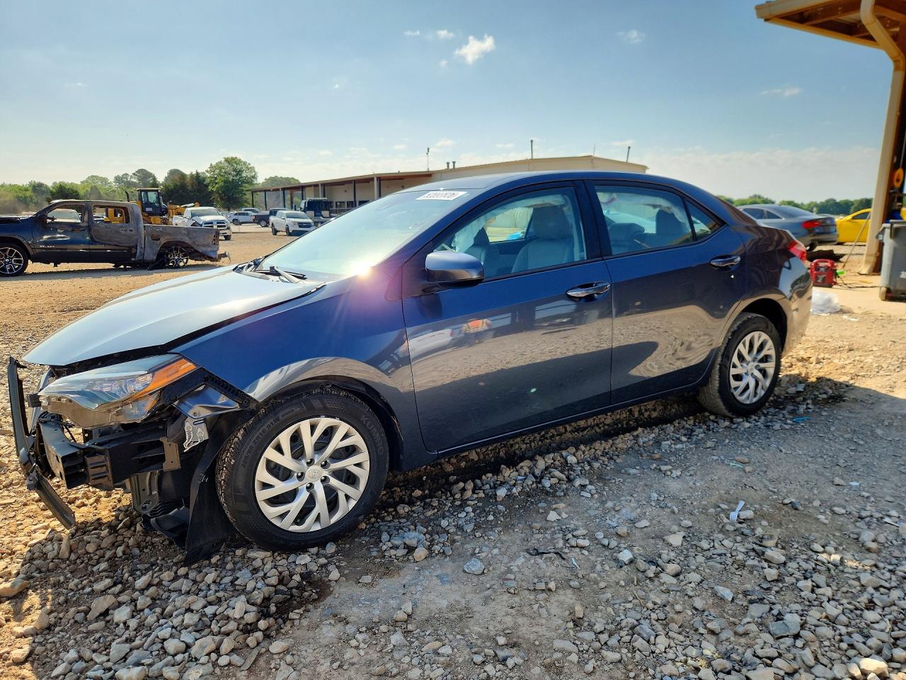 2017 TOYOTA COROLLA