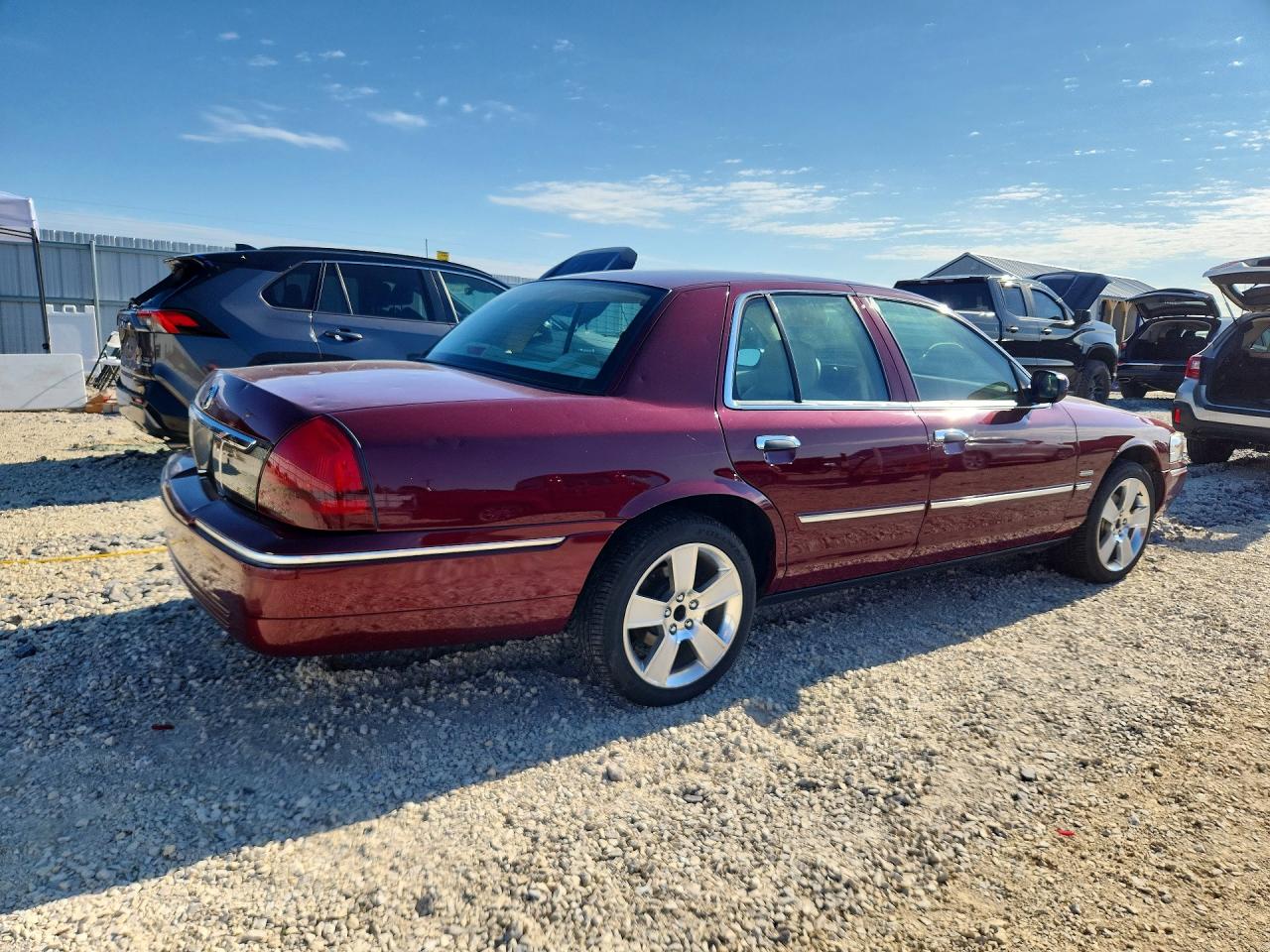 2009 MERCURY GRAND MARQUIS LS photo 5