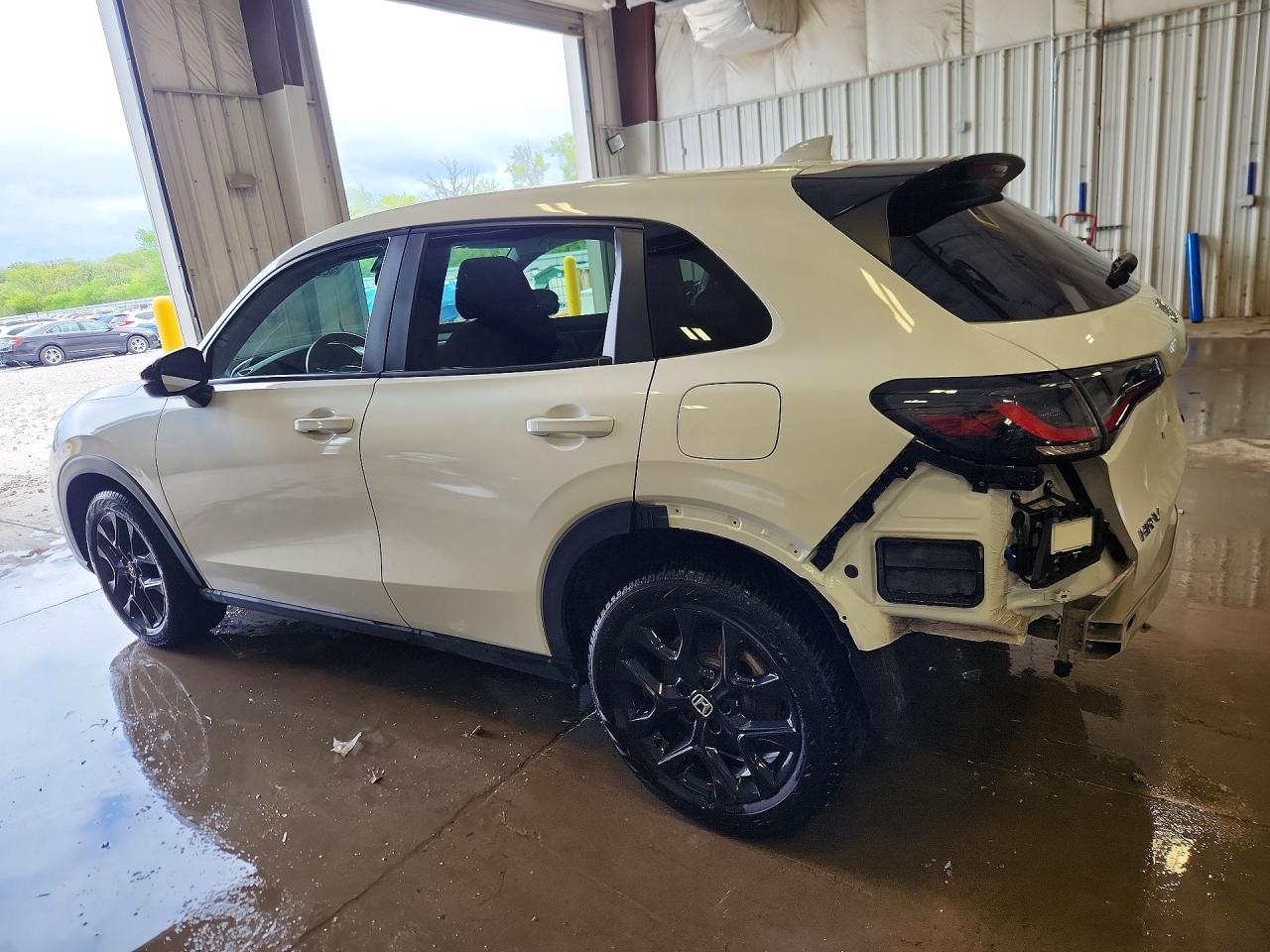 2024 HONDA HR-V SPORT photo 3