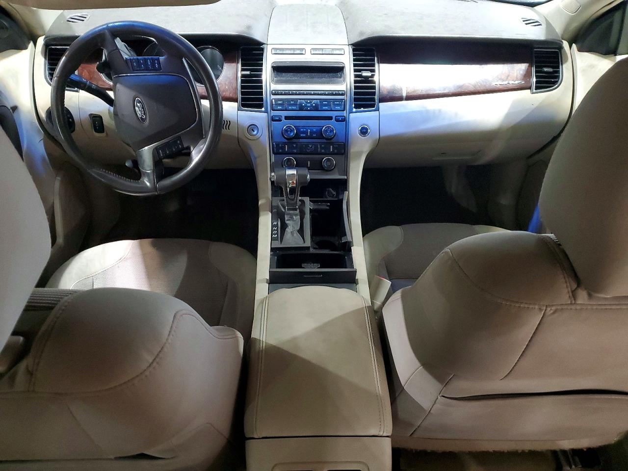 2012 FORD TAURUS SEL photo 15