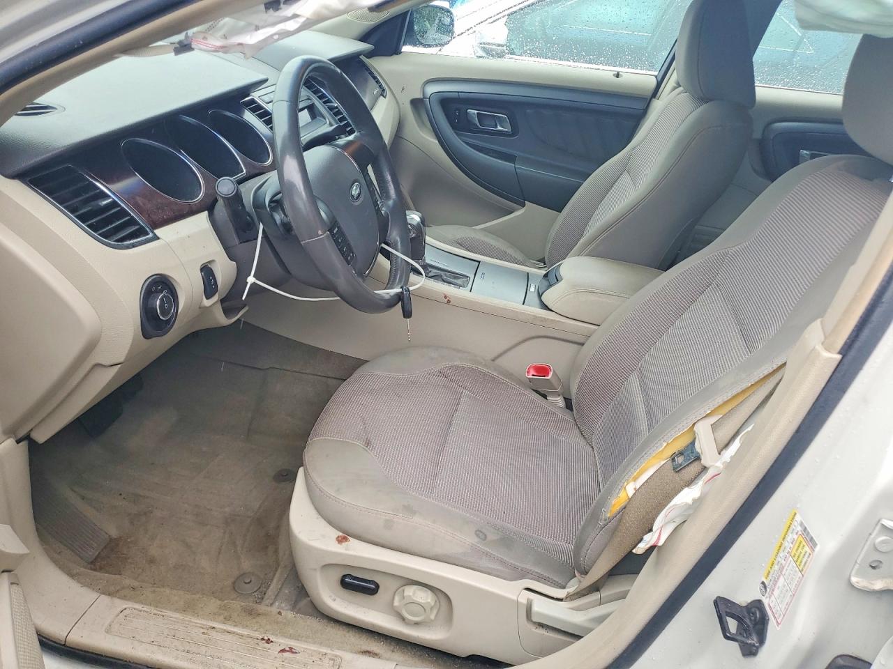 2012 FORD TAURUS SEL photo 13