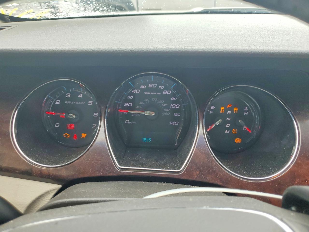 2012 FORD TAURUS SEL photo 17