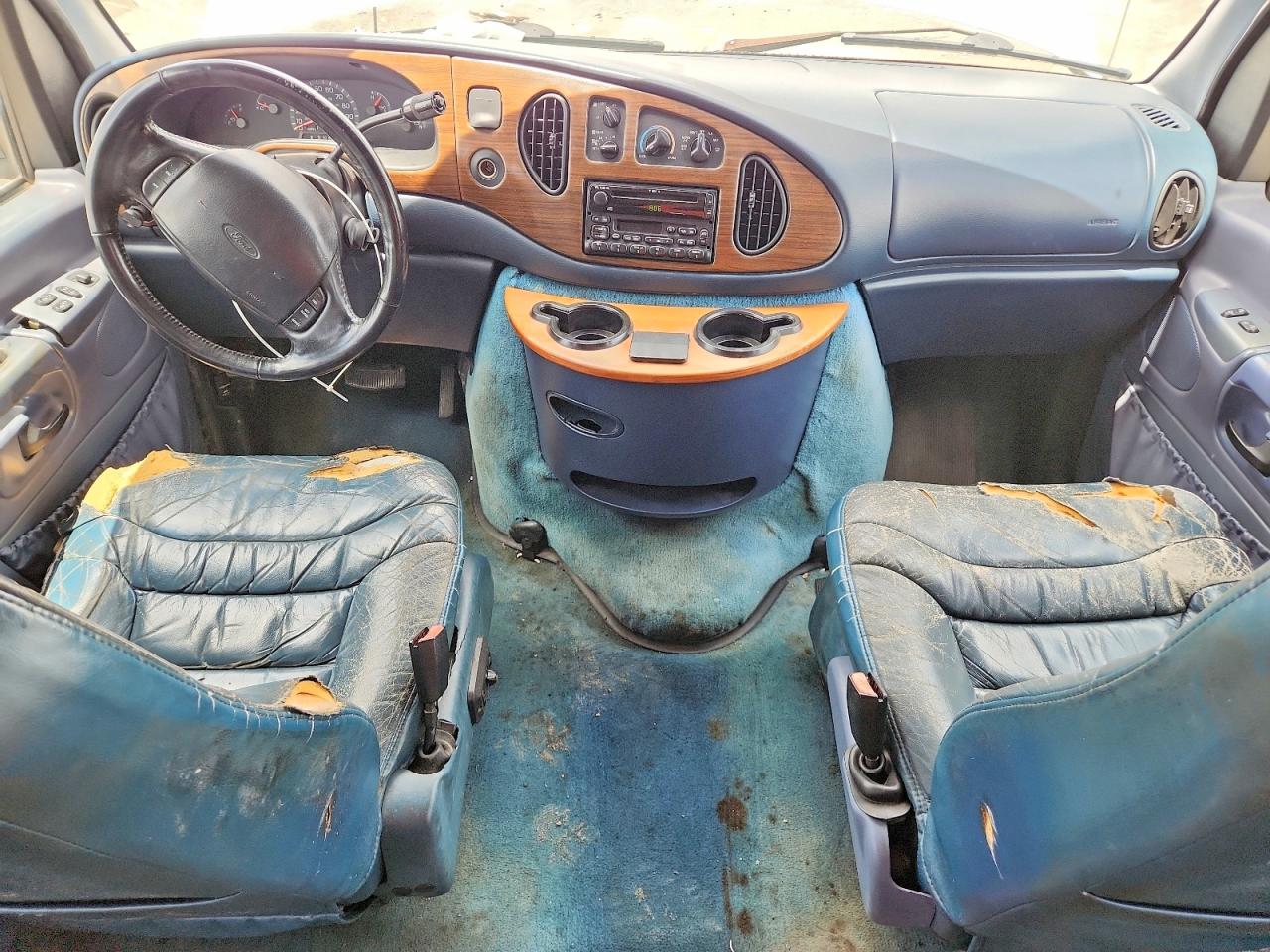 1999 FORD ECONOLINE E150 VAN photo 22