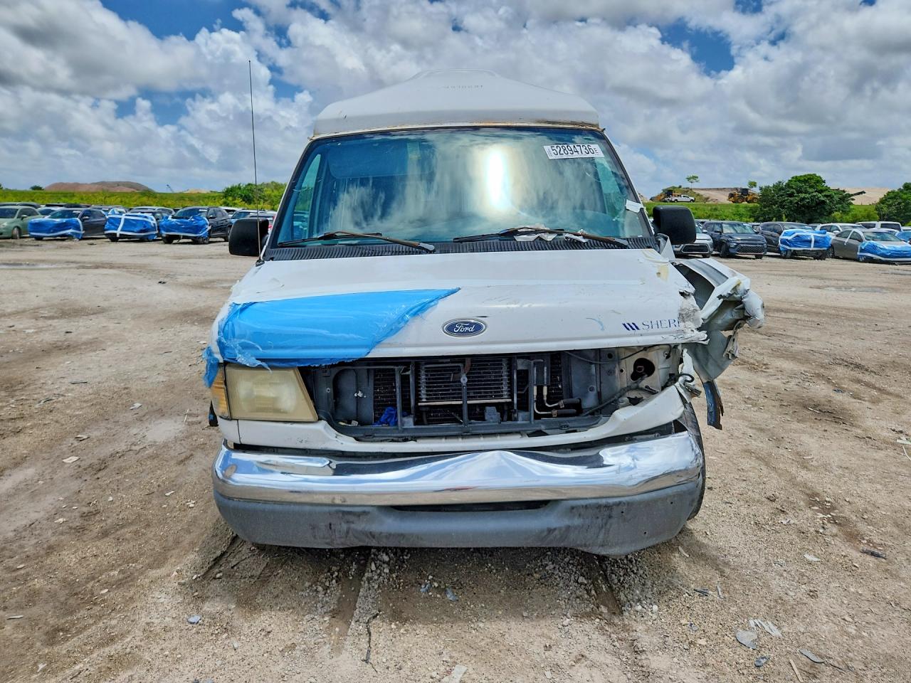 1999 FORD ECONOLINE E150 VAN photo 13