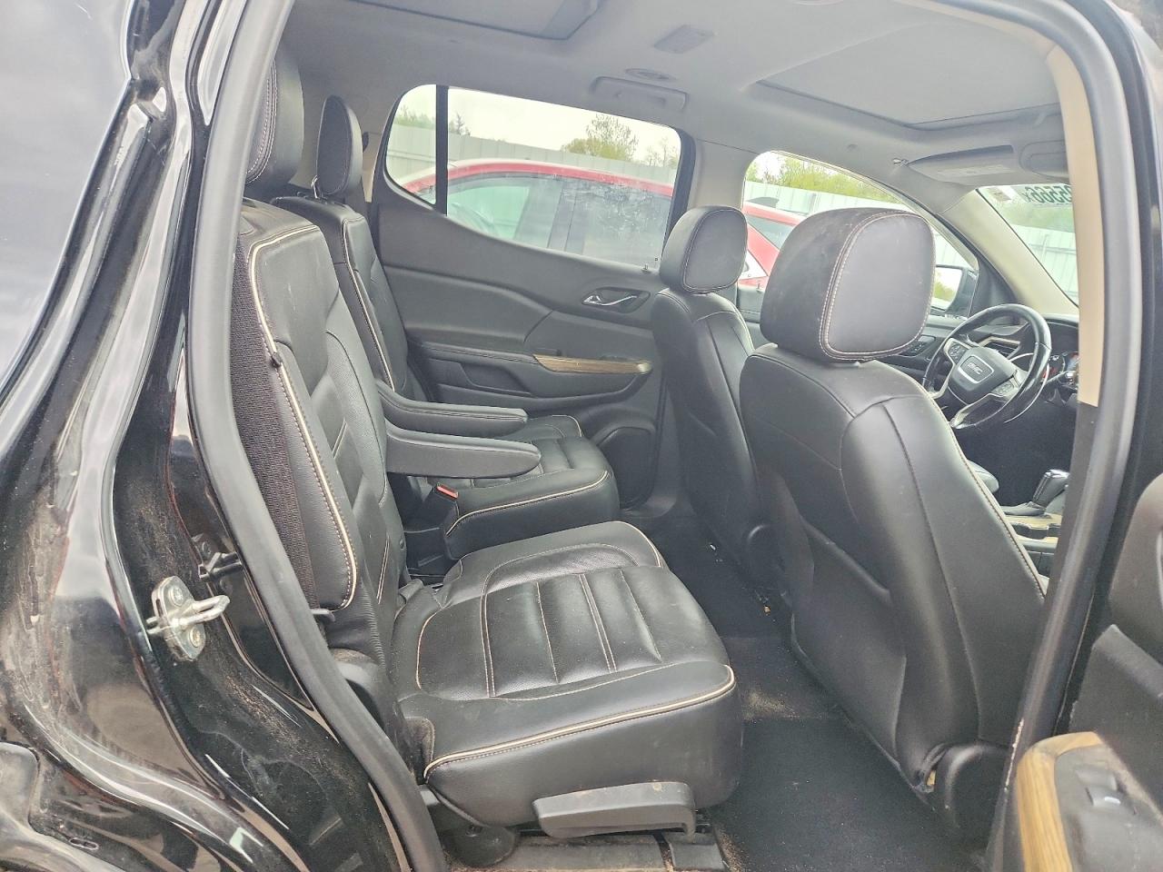 2019 GMC ACADIA DENALI photo 21