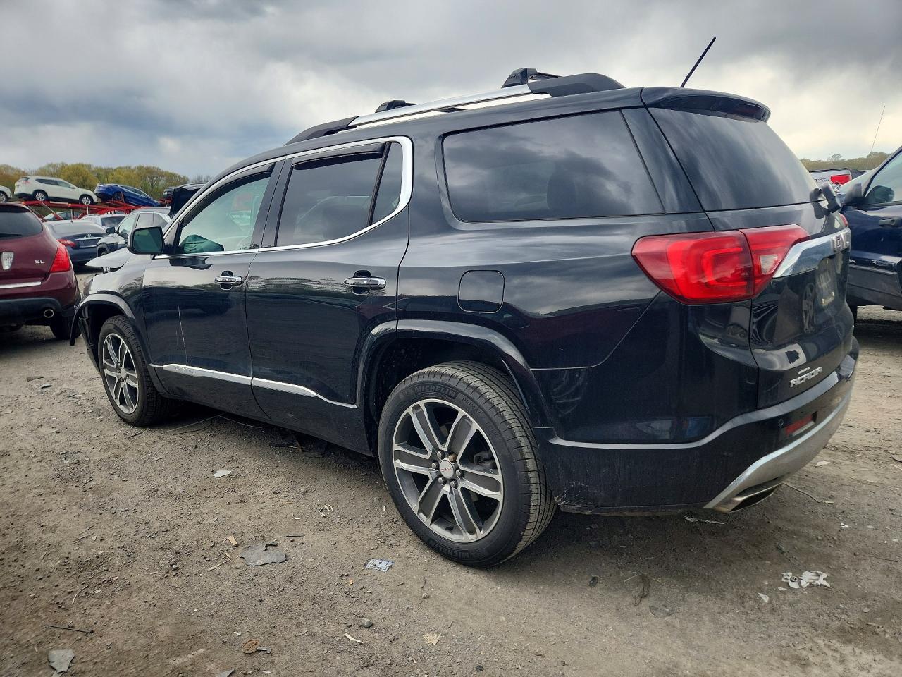 2019 GMC ACADIA DENALI photo 3