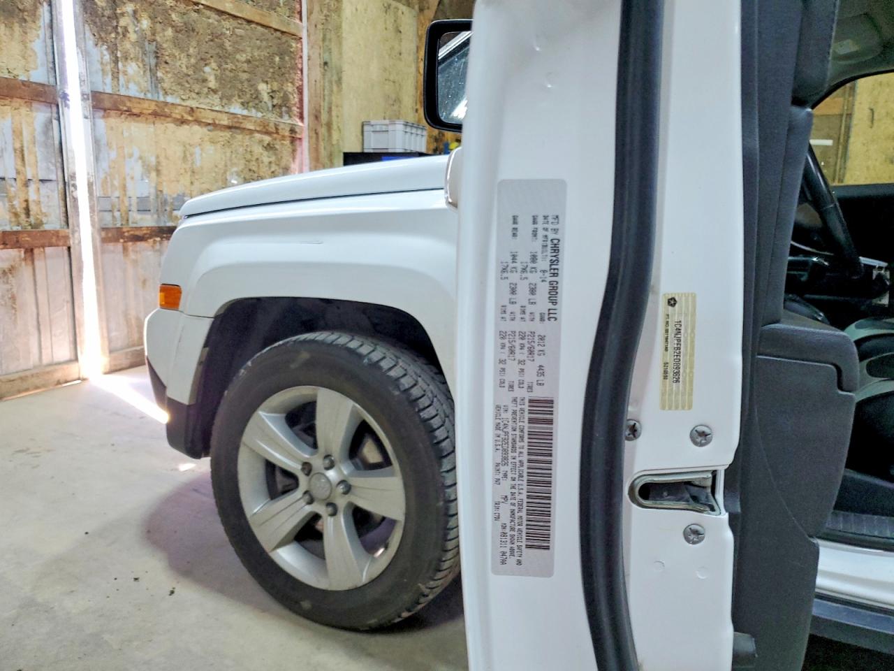 2014 JEEP PATRIOT LATITUDE photo 14